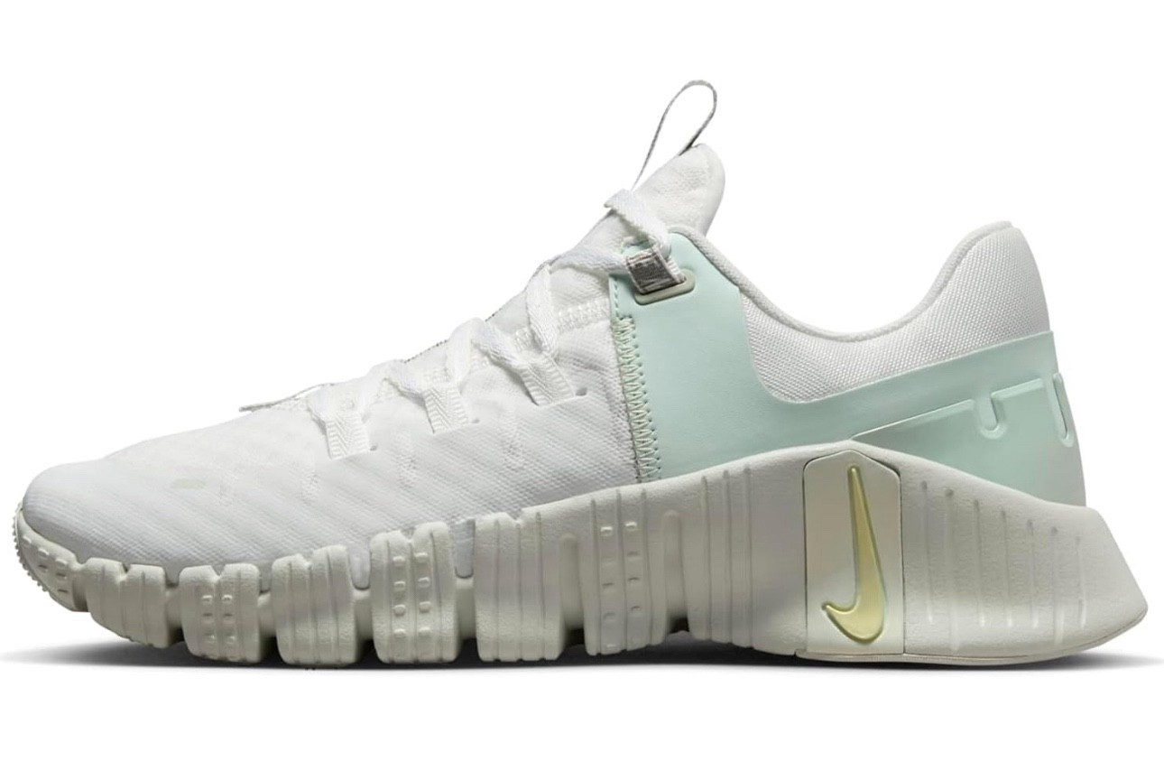 12% off 🎉

Nike Free Metcon 5 Premium Women's Workout Shoes (FJ1548-100, Summit White/Sea Glass/Barely Green/Light Lemon Twist

#LTKShoeCrush #LTKSaleAlert