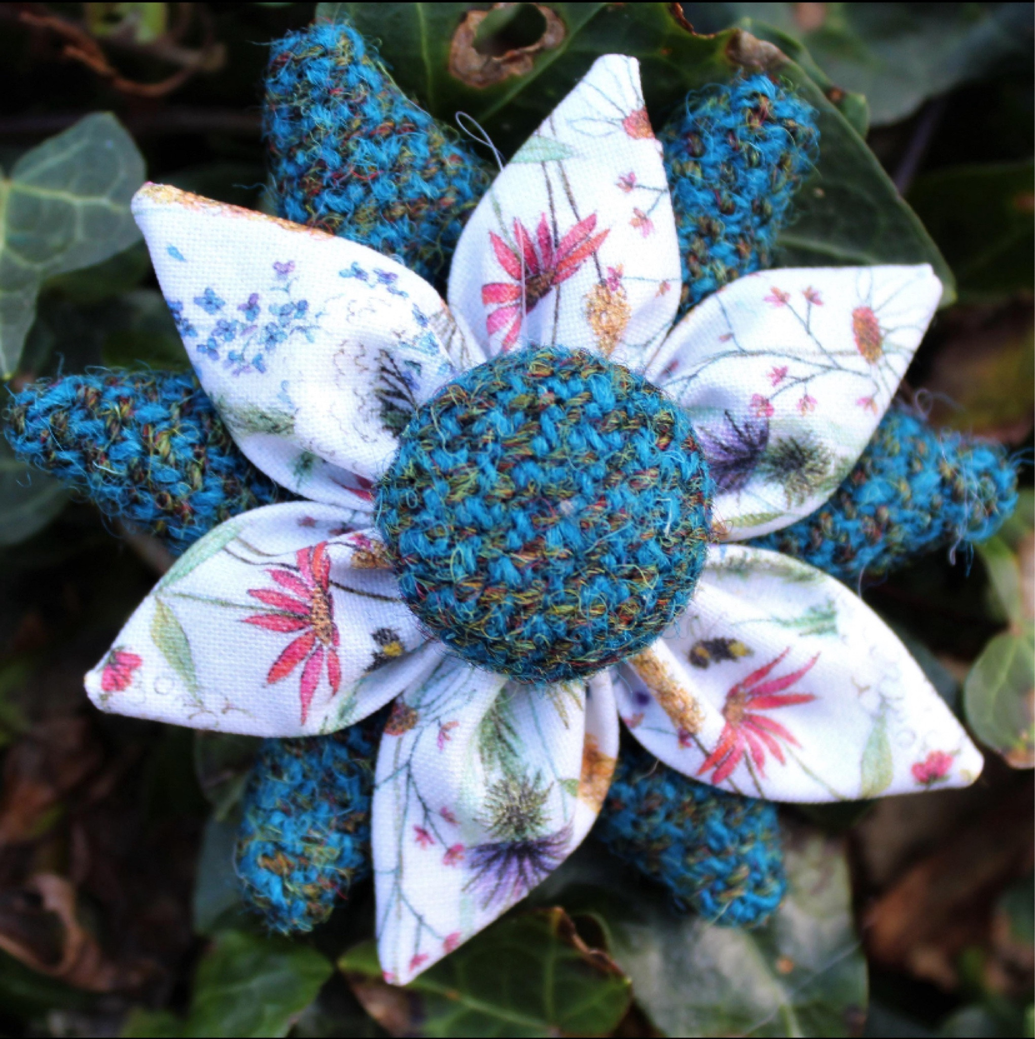 Teal Herringbone Harris Tweed & Floral Corsage Brooch Pin Handmade in the Outer Hebrides💕

#LTKWorkwear #LTKParties #LTKU