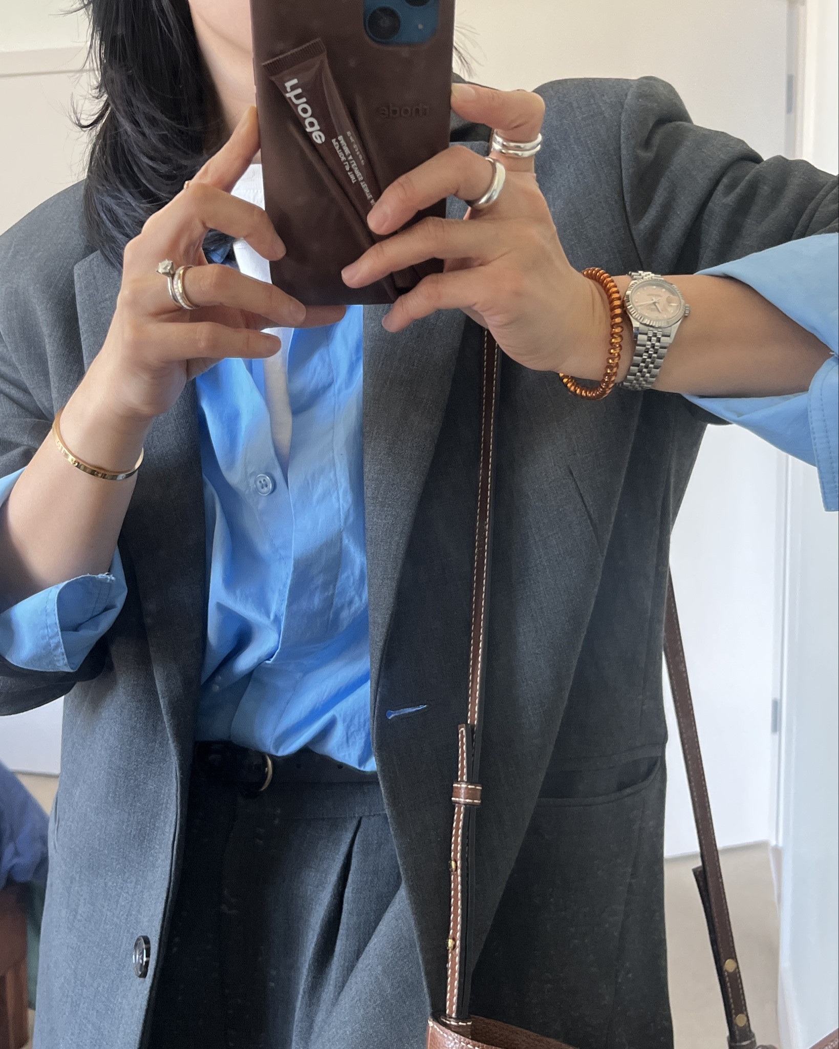 My Chocolate Phone🧸🍒🍫🍫
Do you like Sweetie?🫶
Me, too!
-
#Nassilook
#Korean
#Rhode
#Rhodephone

#LTKStyleTip #LTKSeasonal #LTKWatchNow