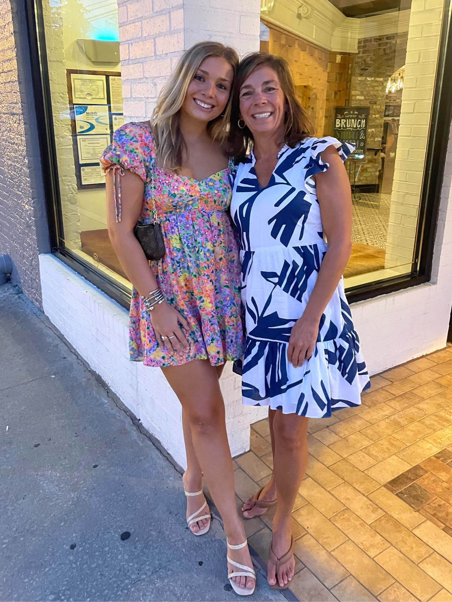 Moms Dinner🤍


#LTKfamily #LTKSeasonal #LTKtravel