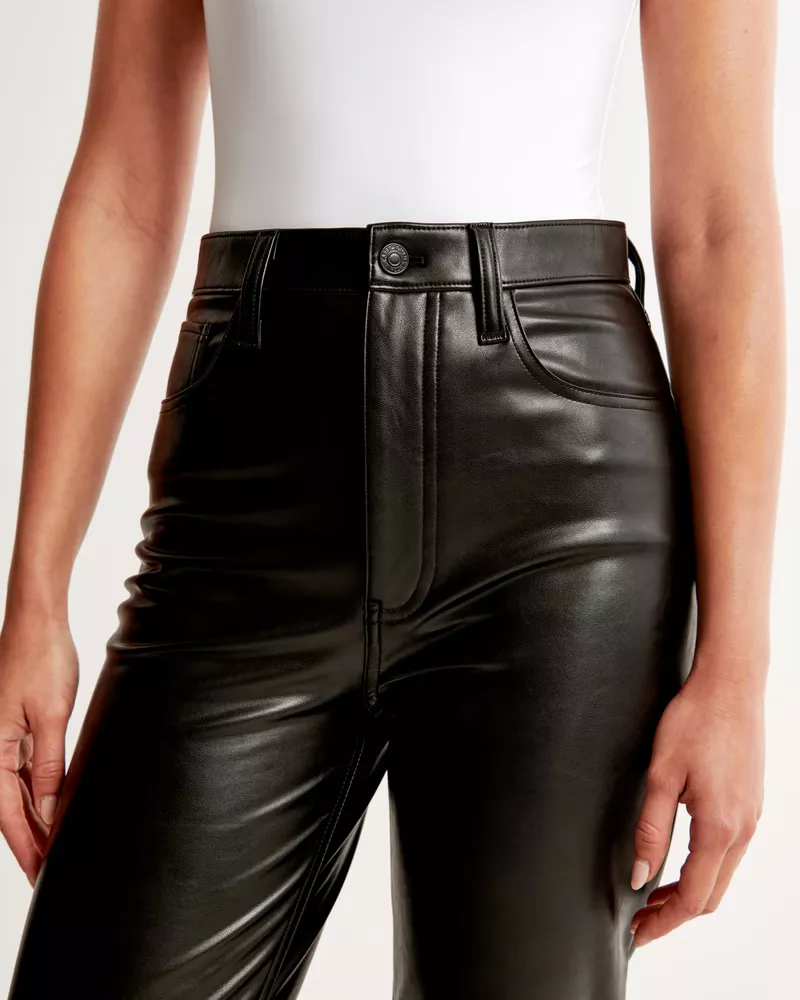 How To Style Leather Pants - SimplyChristianne