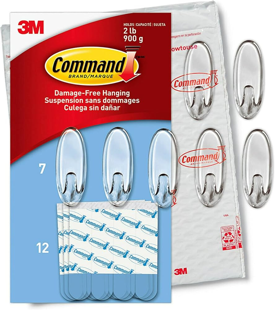 Command Medium Wall Hooks, Damage Free Hanging Wall Hooks with Adhesive Strips, Wall Hooks for Ha... | Amazon (US)