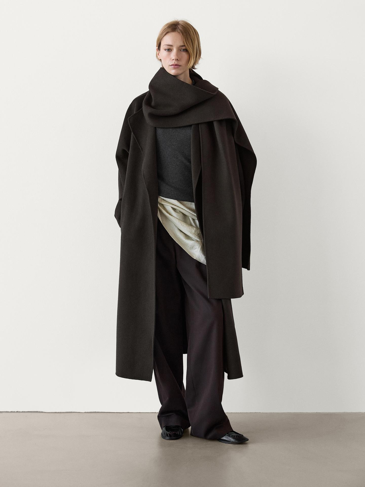 Wool blend coat with scarf | Massimo Dutti US