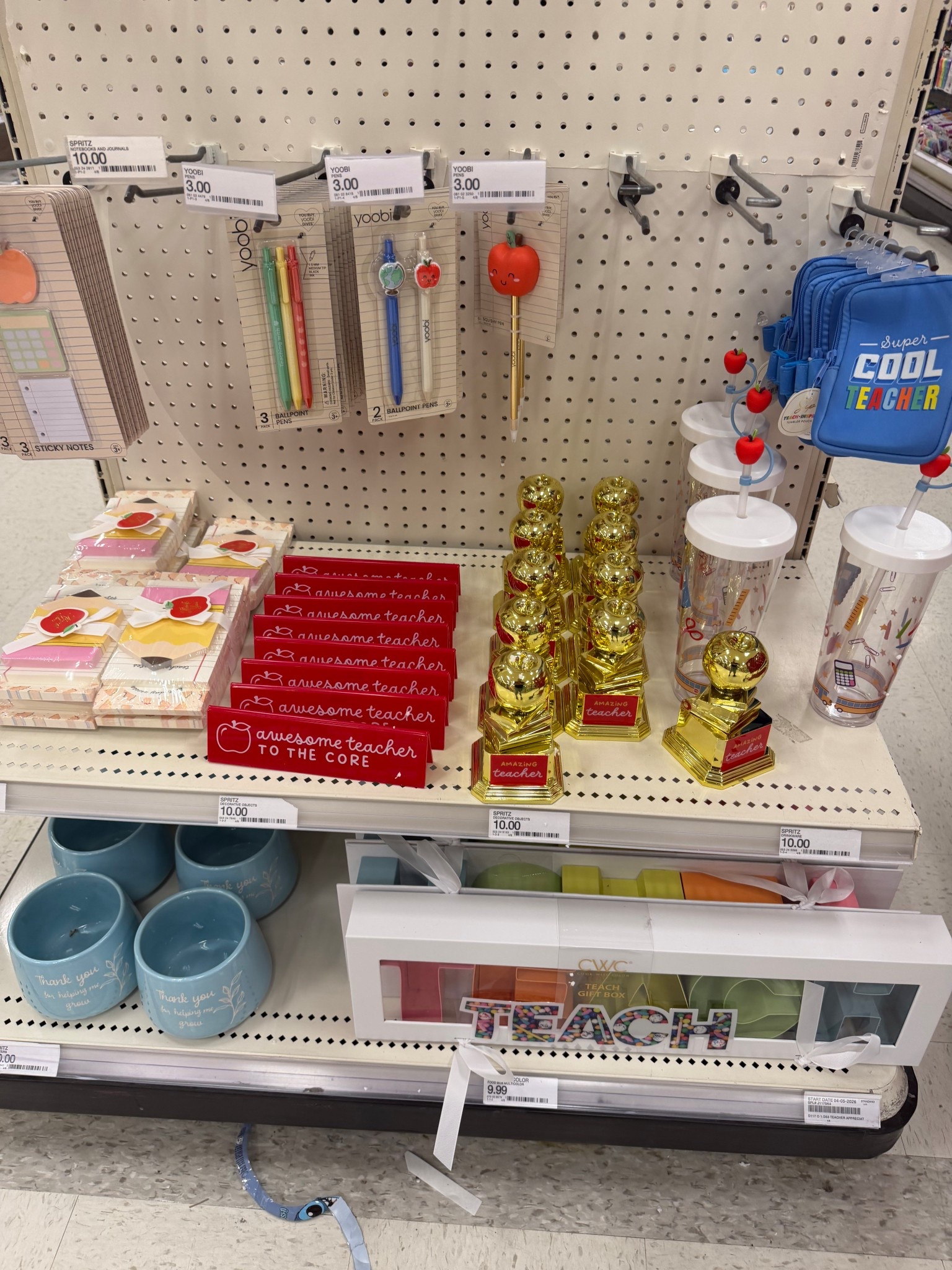 Teacher 🍎 gift idea 

#LTKU #LTKmomlife #LTKSeasonal