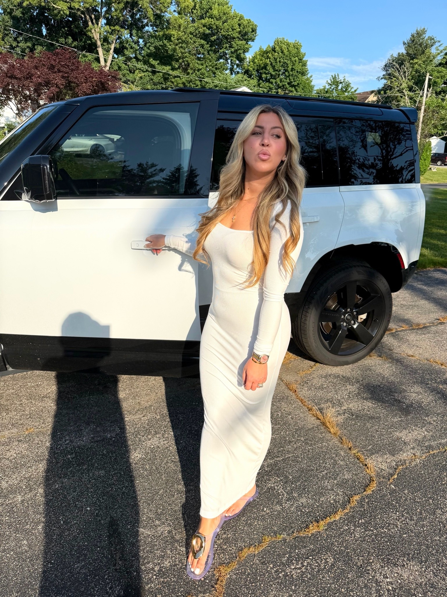 Summer outfit, date night, white dress, skims dress

#LTKSeasonal #LTKgrwm #LTKdayinmylife