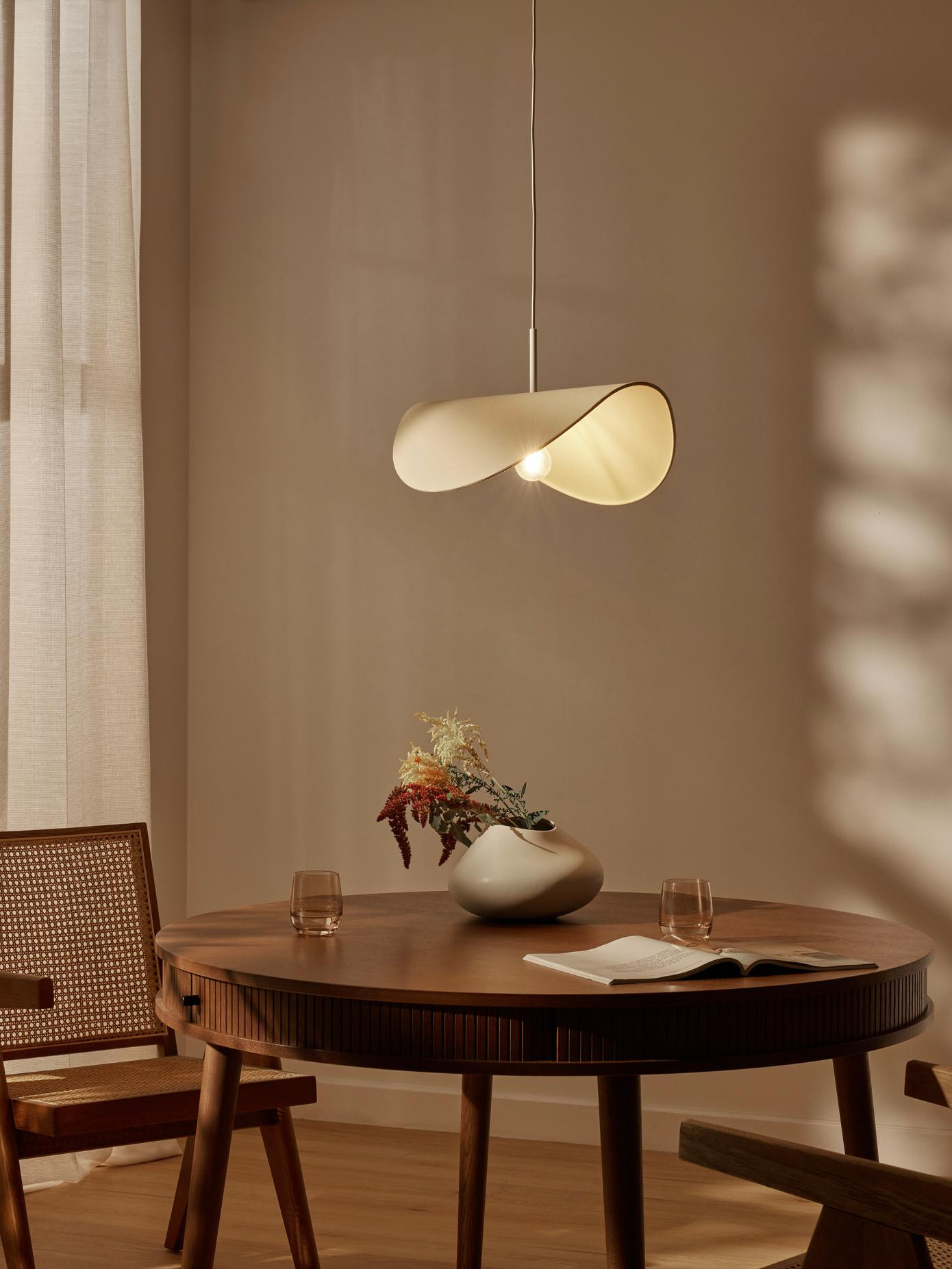 Design-Pendelleuchte Kenzie aus Leinen | Westwing EU