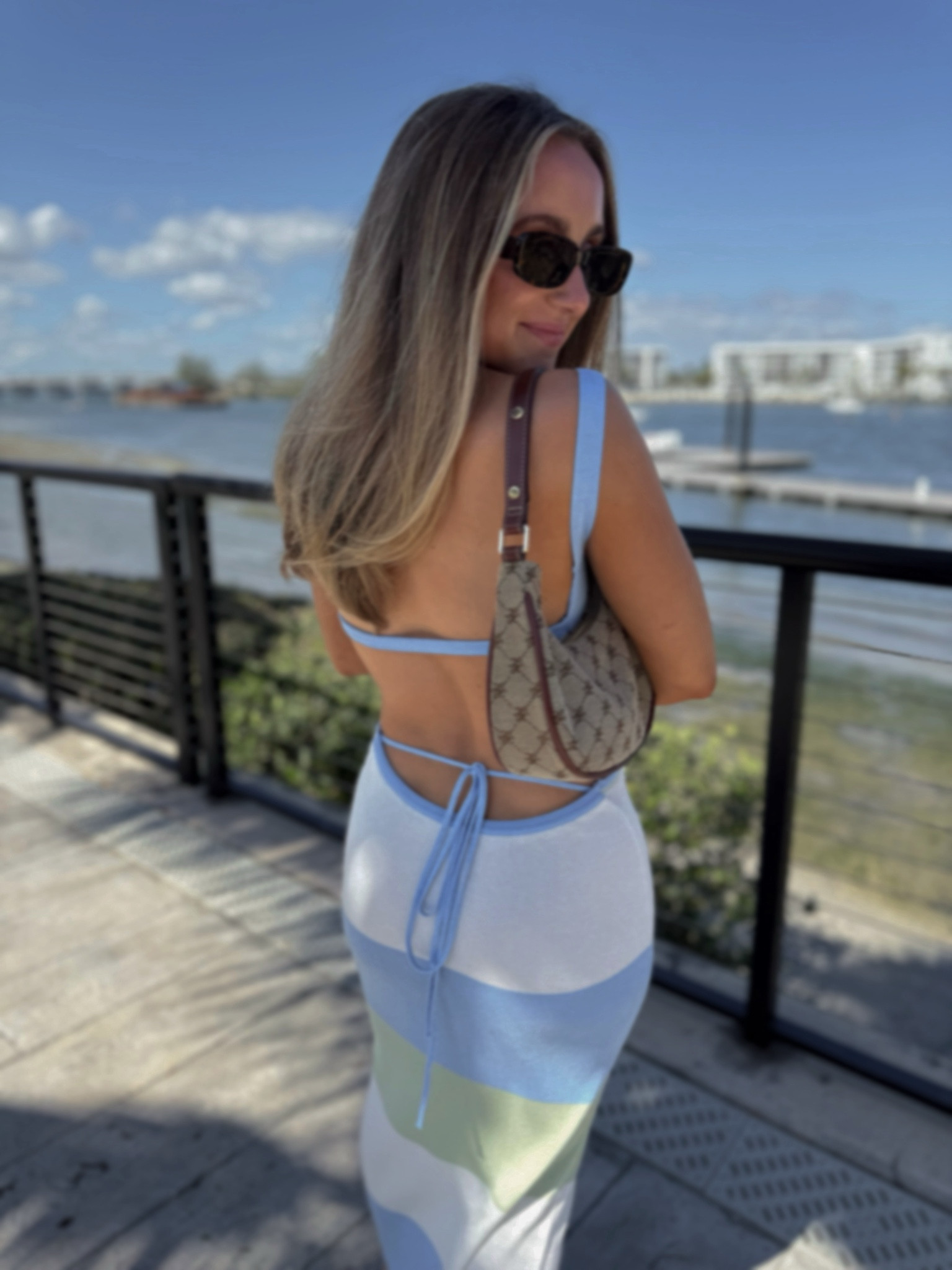 brb wearing this all spring and summer 🩵💚

#LTKTravel #LTKFindsUnder50 #LTKSeasonal