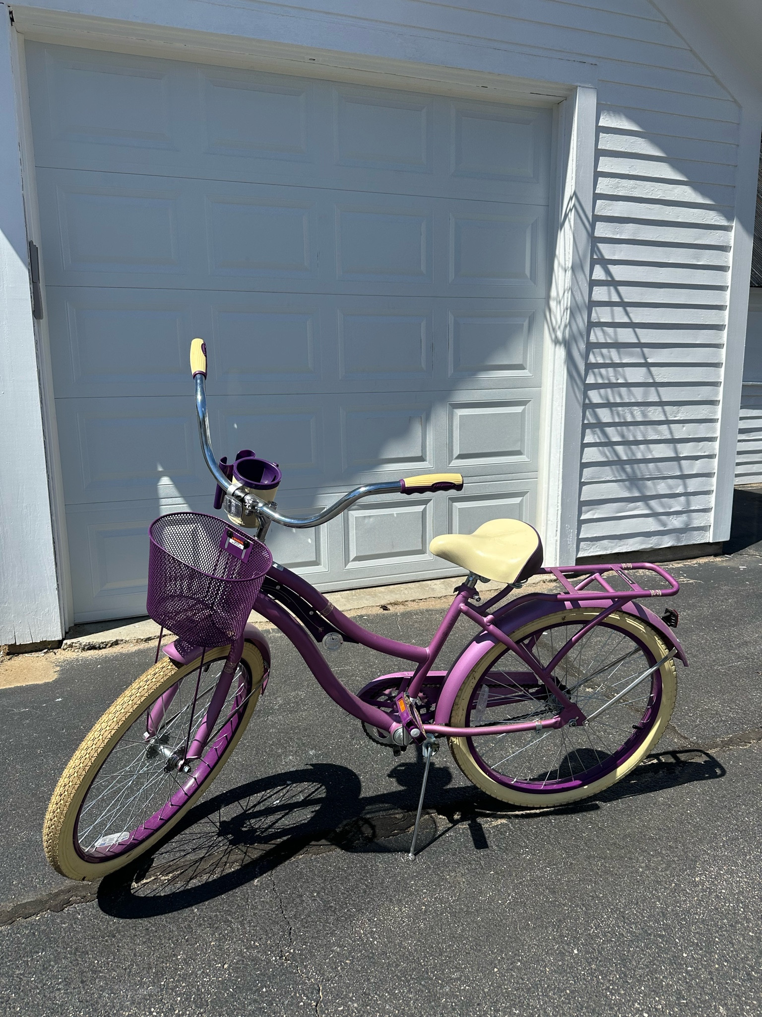 Weekend’s are for bike riding.

#LTKfitnessgoals #LTKActive #LTKPetite