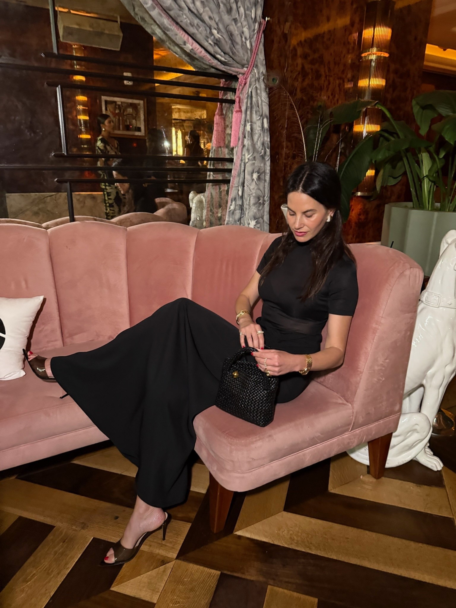 My dress is on sale! Shopbop sale is live from 9/29-10/2!
15% off $200
20% off $500
25% off $800

Use code STYLE

Women’s fashion, fall fashion, fall style, fall outfits, fall outfit inspo, fall ootd, outfit ideas, trendy fashion, chic style, Shopbop, Shopbop sale, seasonal fashion, fall outfit ideas, outfit of the day, what to wear for 


#LTKSeasonal #LTKSaleAlert #LTKStyleTip