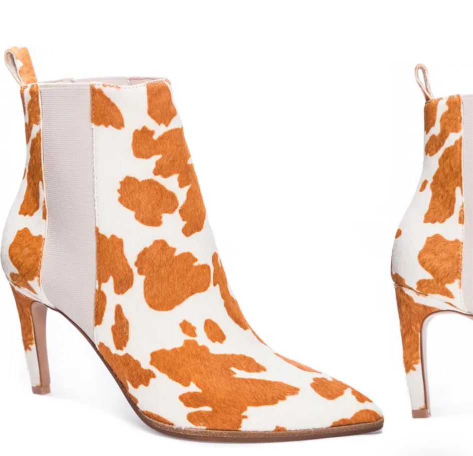 n sale 42 gold kensington chelsea boot 

#LTKFind #LTKshoecrush #LTKxNSale