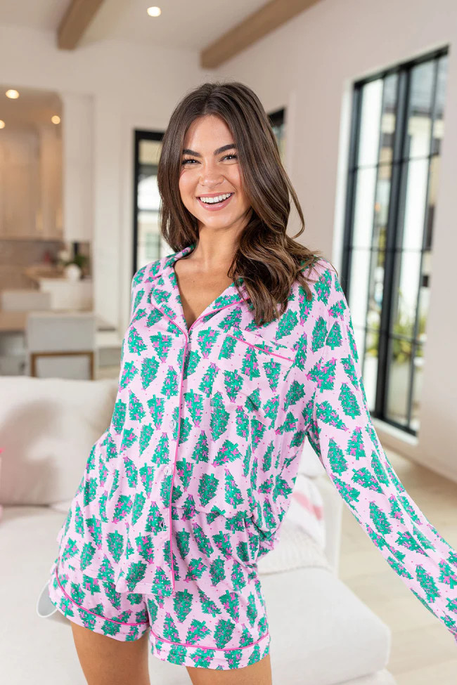 Under The Stars In Pink Pines Long Sleeve Bamboo Pajama Top | Pink Lily