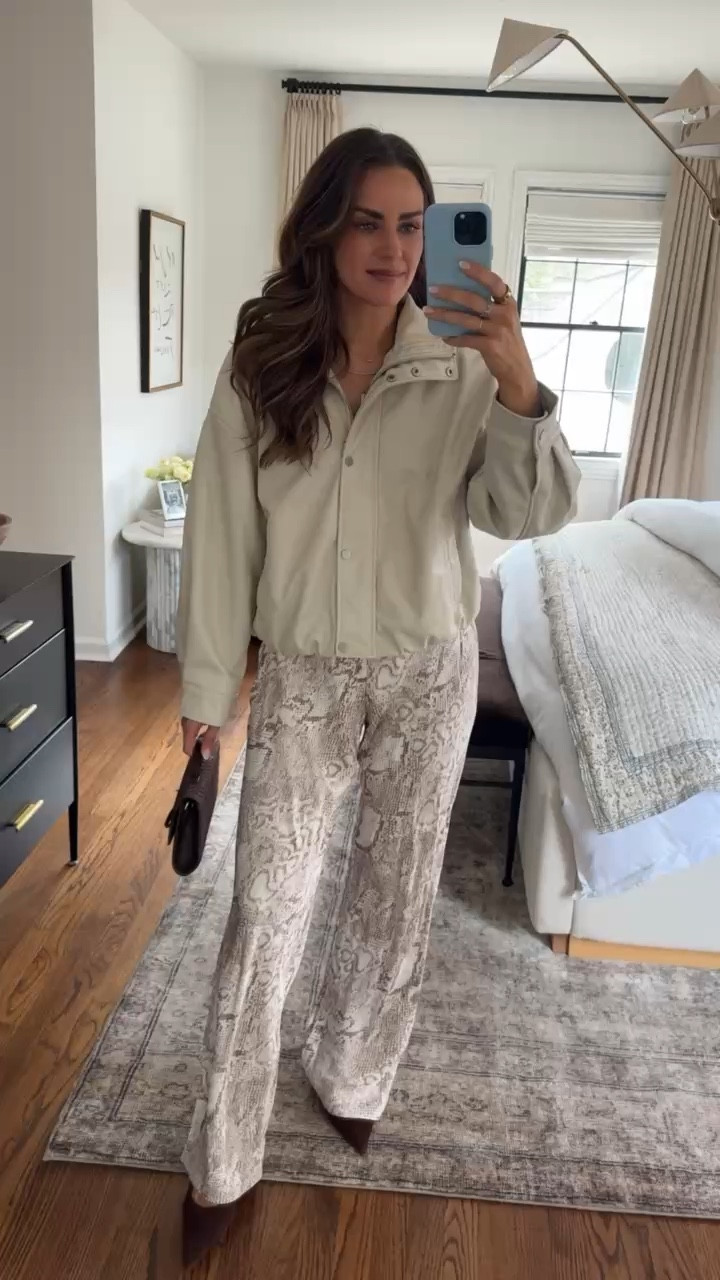 ANTHRO HAUL ✨ use my code ALOPROFILE20 for 20% off $100+ orders (some exlcusions apply)

Bomber Jacket - small
Pants - small


Spring outfits, spring dresses, spring sweaters, jackets, spring transitional

#LTKSaleAlert #LTKSpringSale #LTKootd