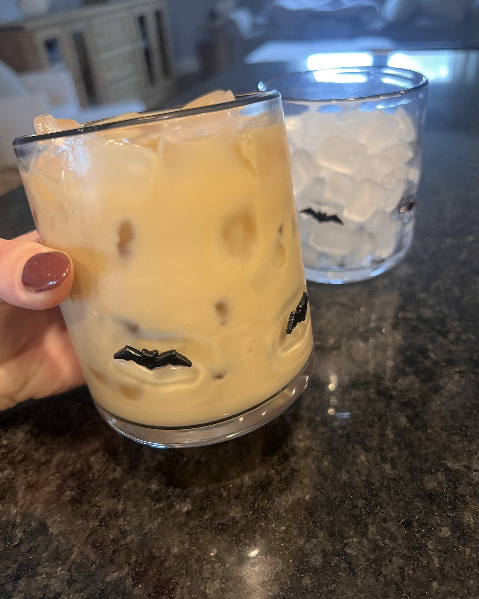 Festive icon glasses at target! ✨🦇

#LTKFindsUnder50 #LTKSeasonal #LTKFallSale