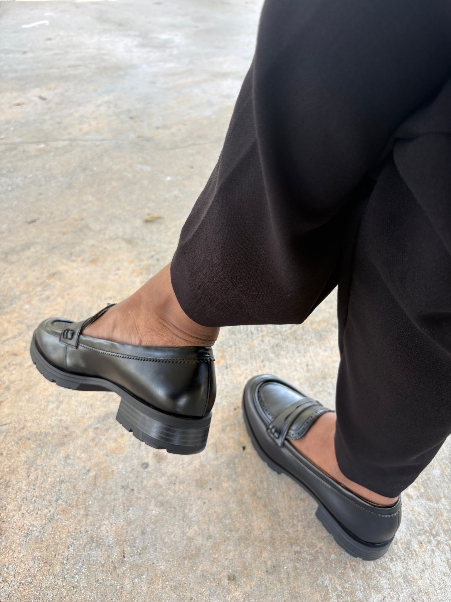 The comfiest loafers I’ve ever purchased! They are padded with a cushion that is so supportive, you can seriously wear them all day long  

#LTKWorkwear #LTKspringtrends