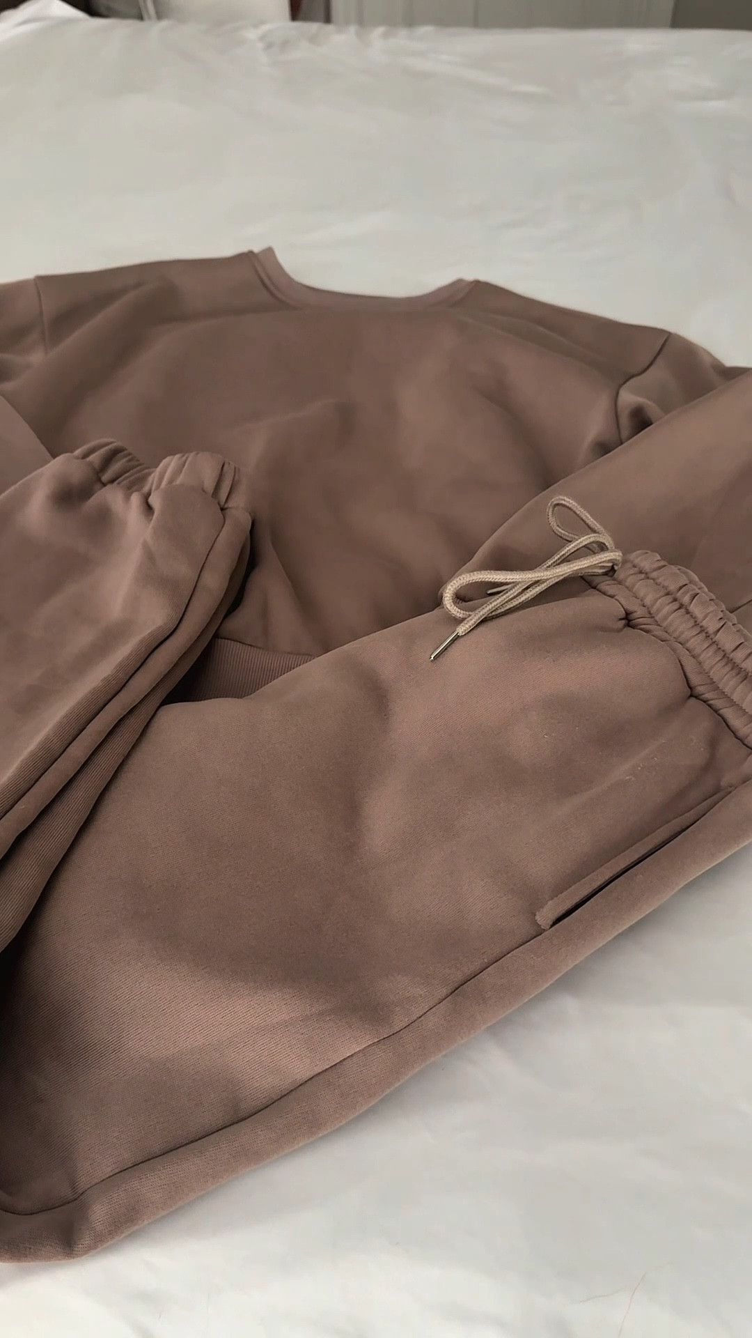 Your new go to for comfy & cute energy 🤎 From couch days to coffee dates, these cozy finds have me feeling oh so chic 😌 
#ComfyVibesOnly #MatchingSetMagic #ChicAndCozy #AthleisureMood #EffortlessStyle #FallFashion

#LTKFindsUnder50 #LTKSeasonal #LTKSaleAlert