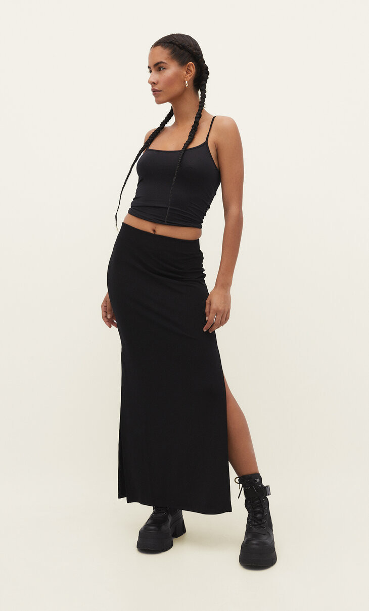 Skirt with side split - Women's fashion | Stradivarius United Kingdom | Stradivarius (UK)