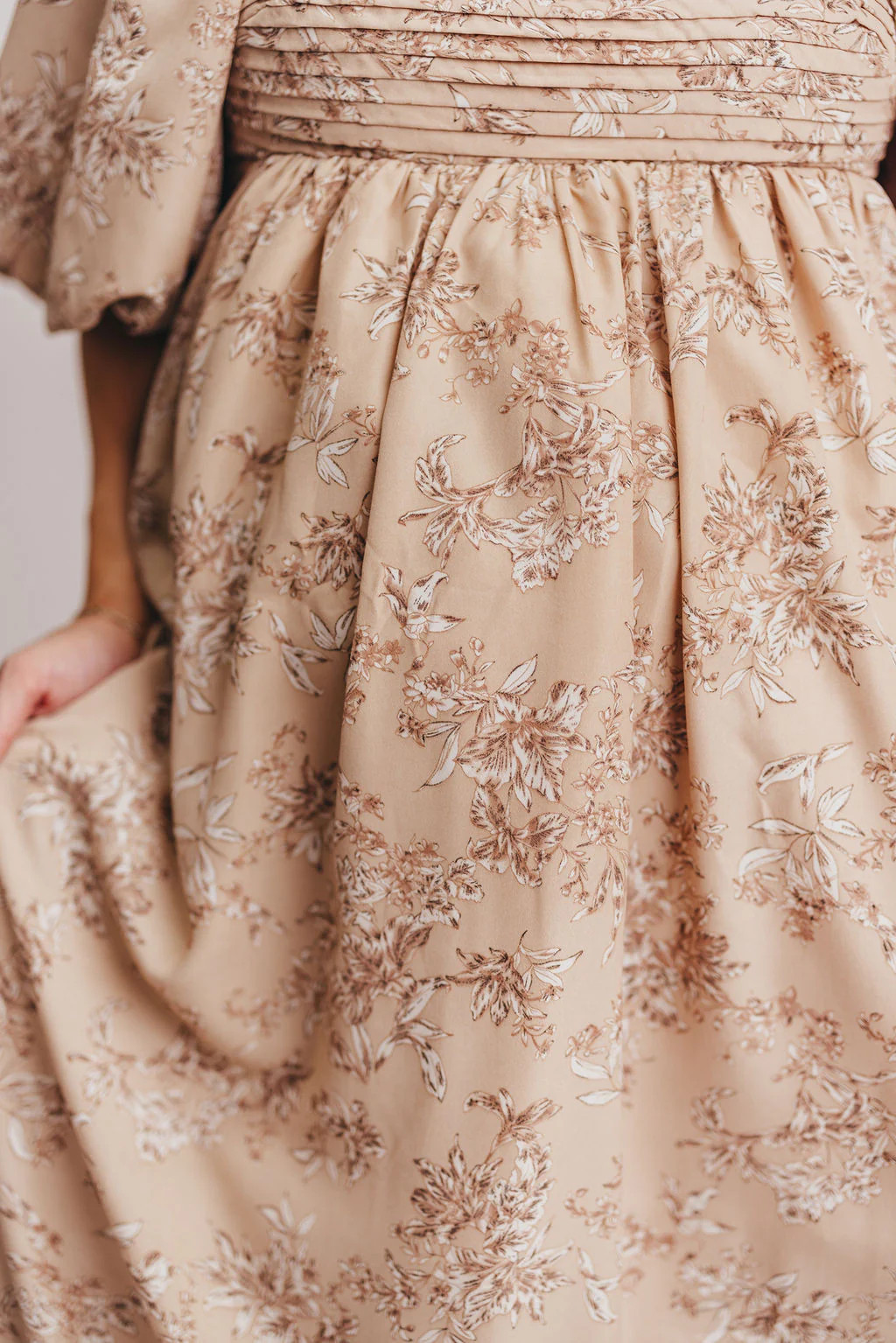 Melody Maxi Dress with Pleats and Bow Detail in Tan Floral - Bump Frie | Worth Collective
