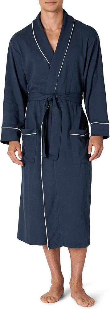 Amazon Essentials Mens Lightweight Waffle Bathrobe (Available in Big & Tall) | Amazon (US)