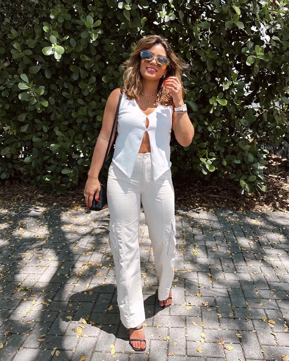 20 Stylish Summer Outfit Ideas with Wide Leg Pants