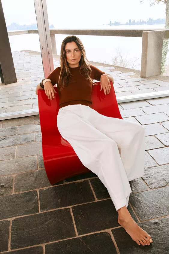 Z1975 WIDE-LEG MID-WAIST PLEATED JEANS | Zara UK