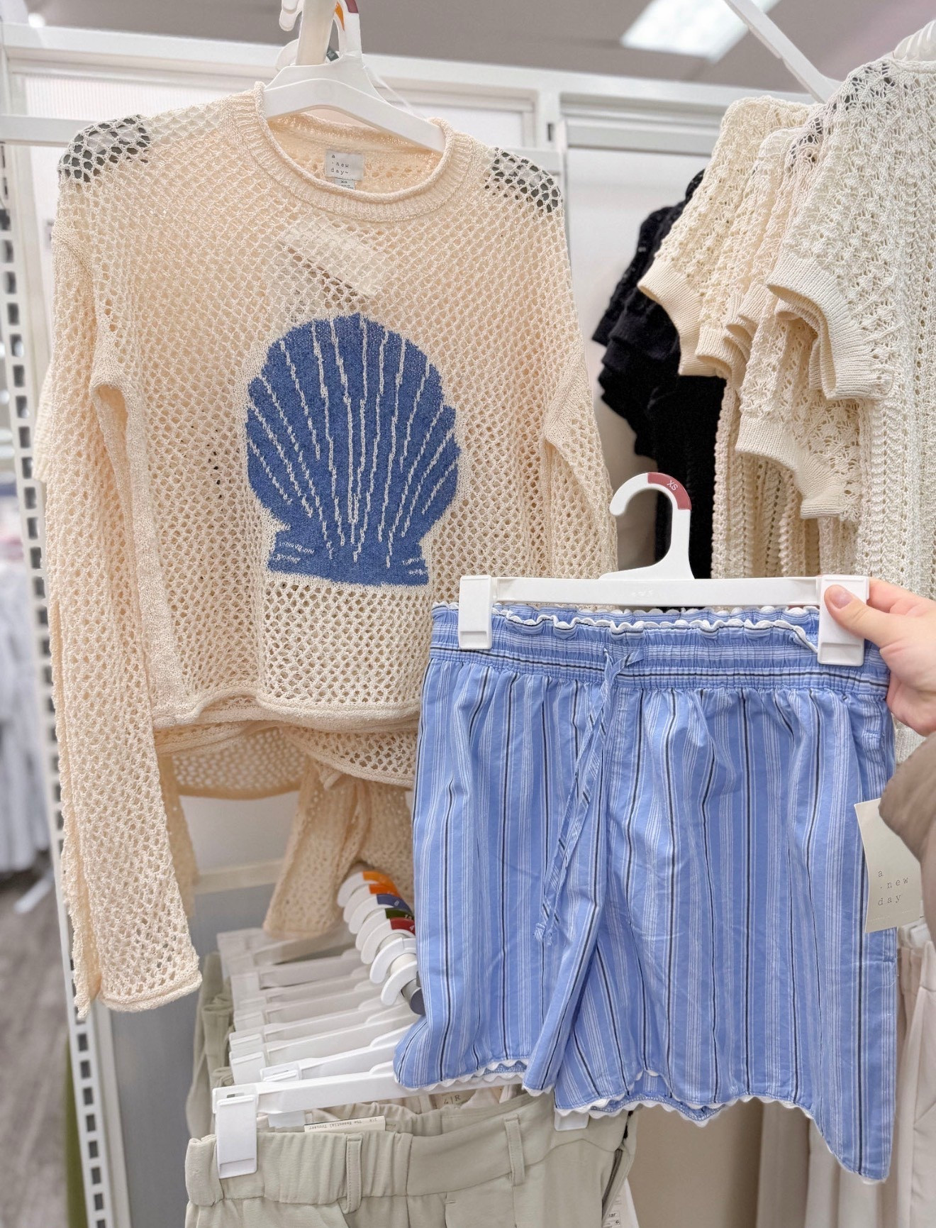 This seashell sweater is giving beach day energy in the best way! Pair it with a cute pair of shorts! 
#TargetFinds #TargetStyle #Target

#LTKootd #LTKTravel #LTKSeasonal