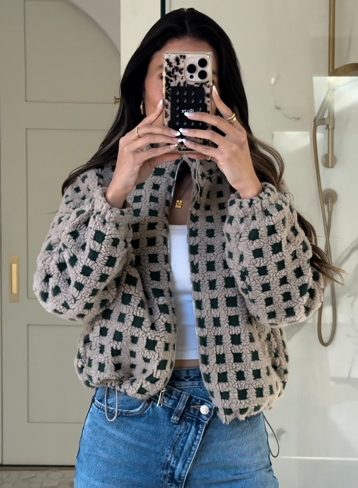 Scroll to shop!! Follow for more!!! Xo! ✨

#LTKGiftGuide #LTKHoliday #LTKFindsUnder50