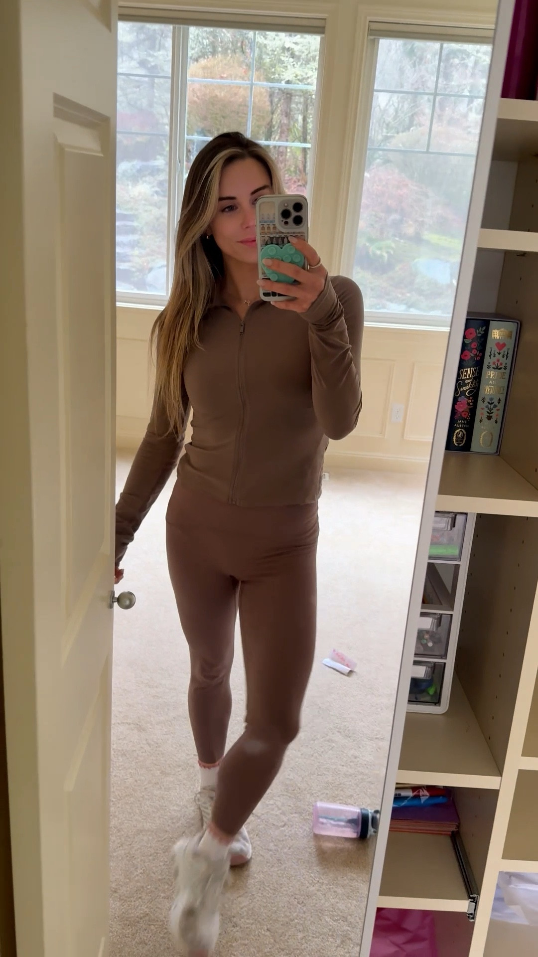 Easy, breezy, beautiful…Spanx. My fav athletic set complimented with my favorite dirty tennys. #momlife 

#LTKmomlife #LTKActive #LTKootd