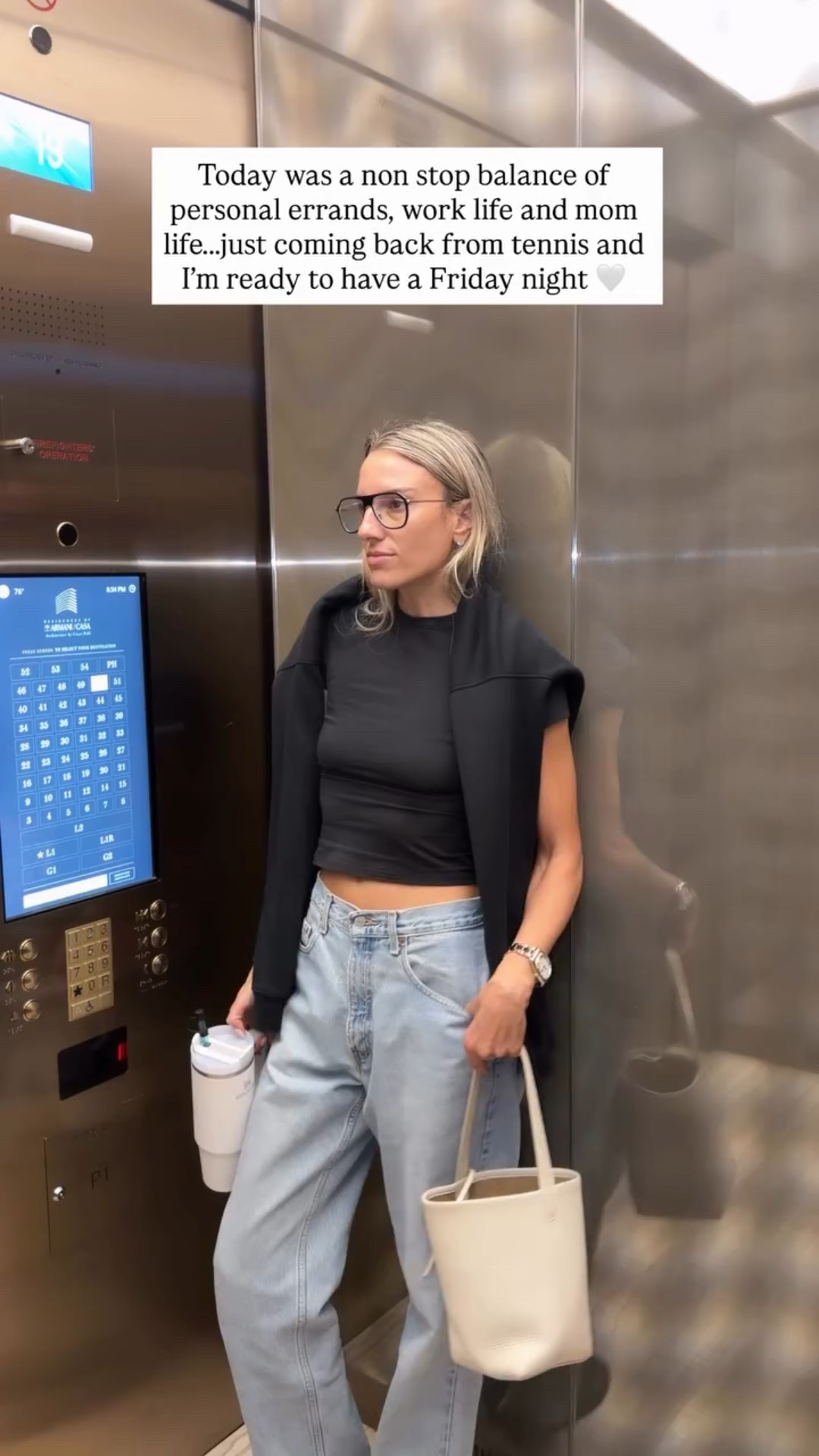 Today was a non stop balance of personal errands, work life and mom life………just coming back from tennis and I’m ready to have a Friday night 🤍