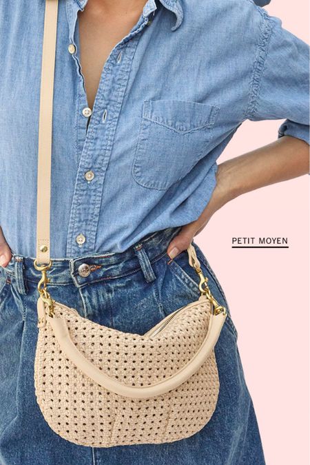 Clare V Moyen Messenger
Cream Woven Checker. The perfect neutral bag for spring and summer!

#LTKStyleTip #LTKItBag #LTKSeasonal