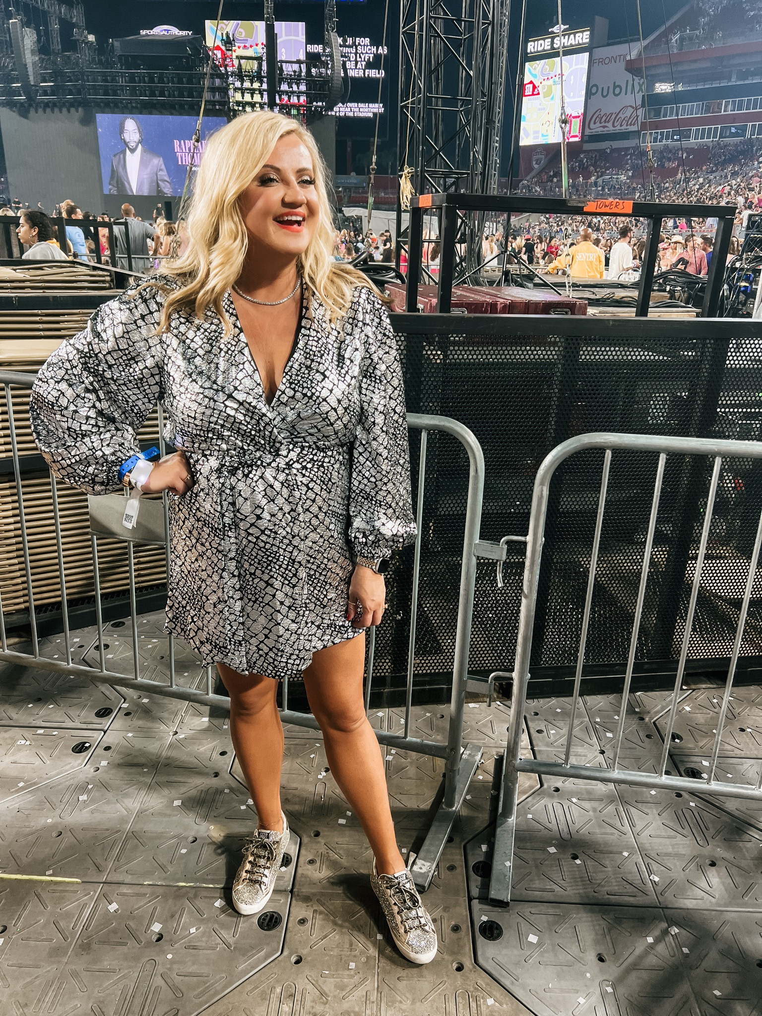 Eras Tour outfit

Buddy Love dress, Golden Goose sneakers, Eras Tour

#LTKTravel #LTKMidsize #LTKStyleTip