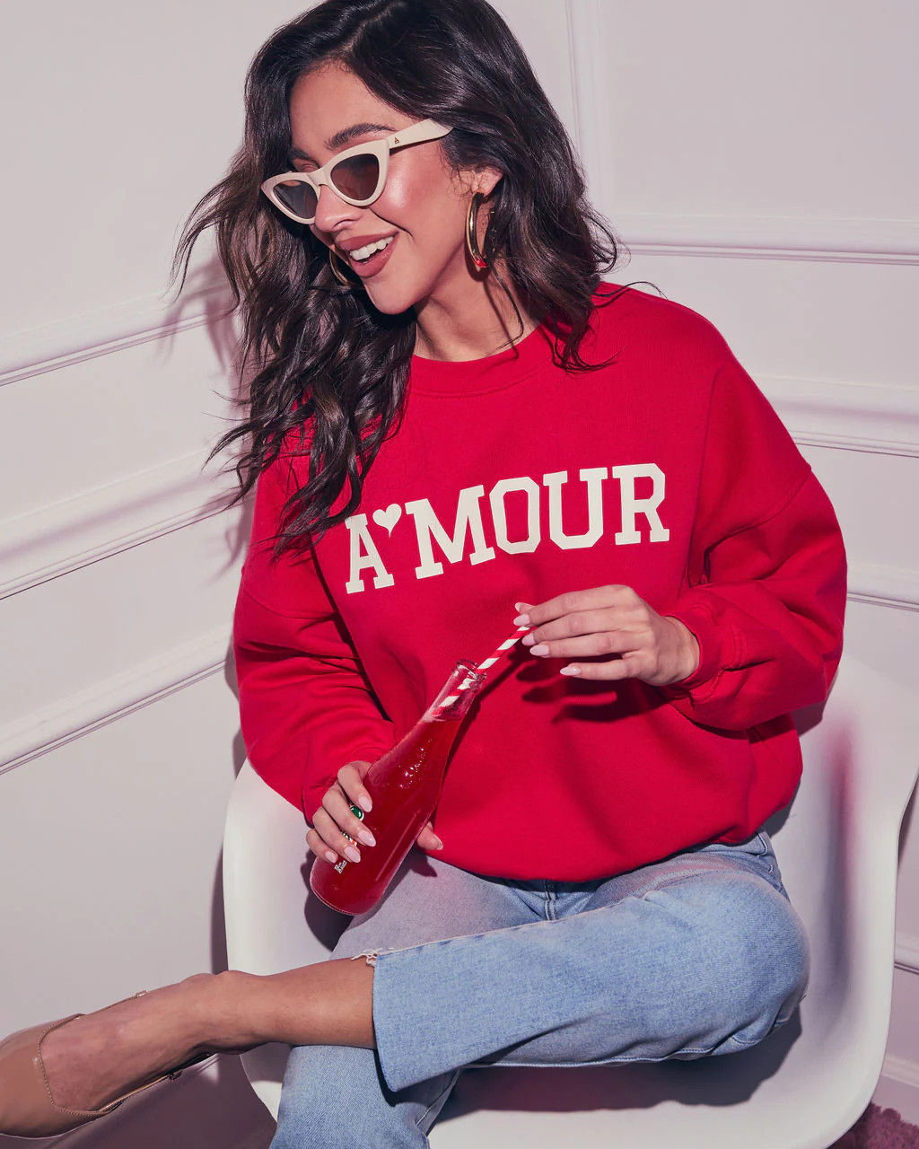 Sweet Amour Graphic Sweatshirt | VICI