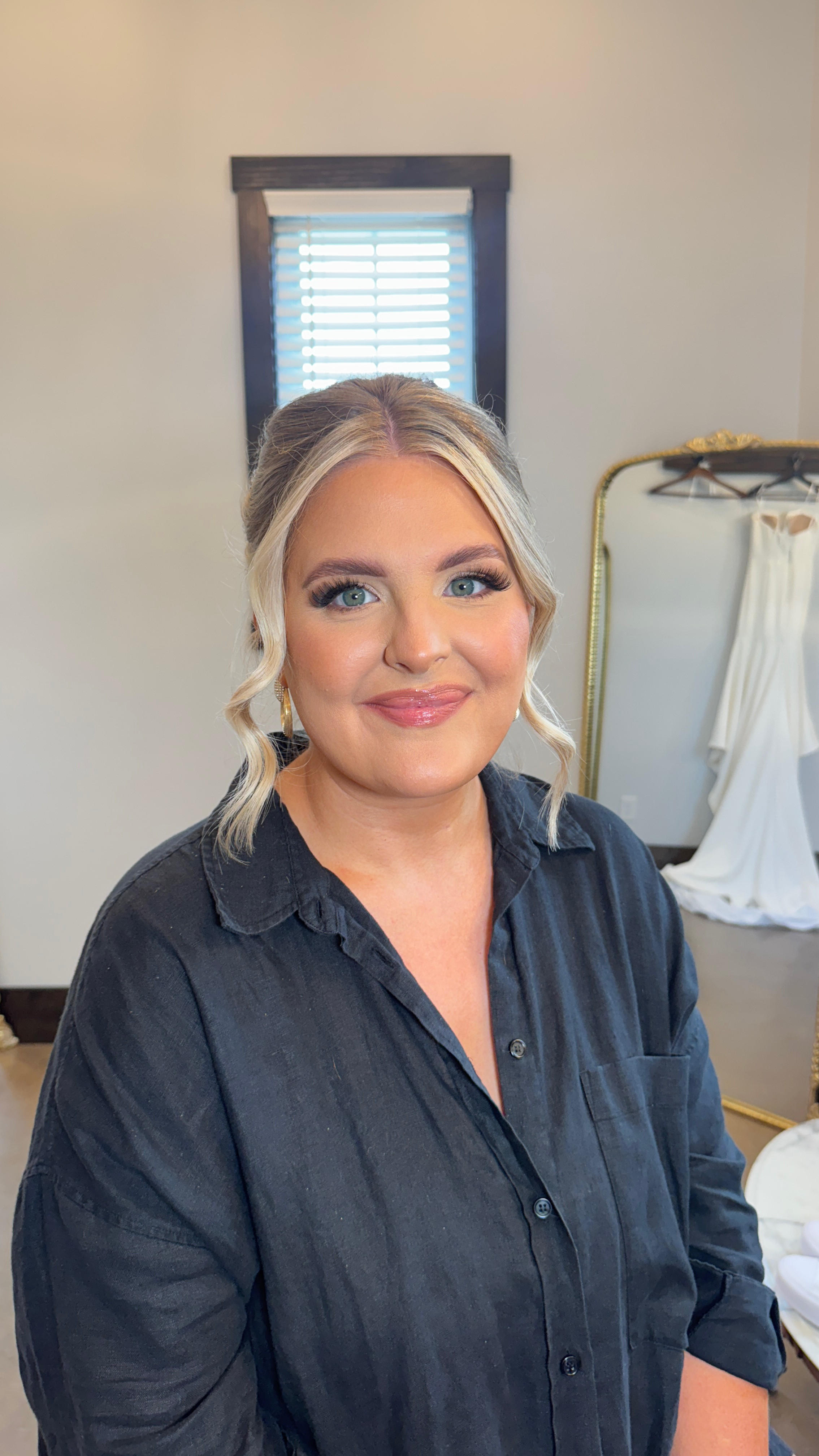 Part 2 🕊️

#murfreesboromakeupartist #murfreesborotn #nashvillemakeupartist #nashville #murfreesboroesthetician #tennesseemakeupartist #murfreesboro #murfreesborotnsmallbusines #nashvillemakeupartists #nashvillewedding