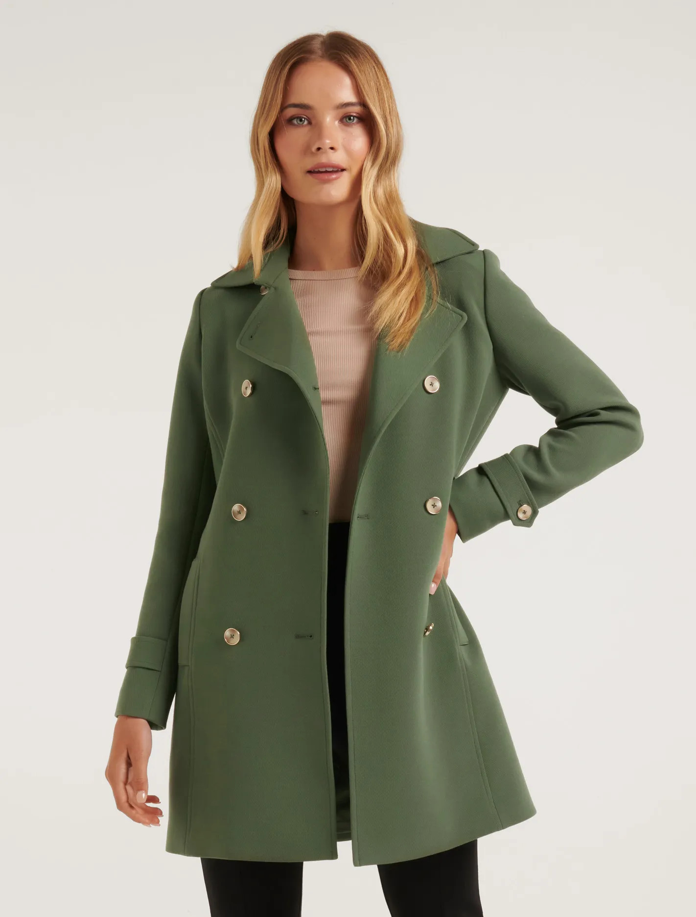 Violet Mac Trench | Forever New (AU)
