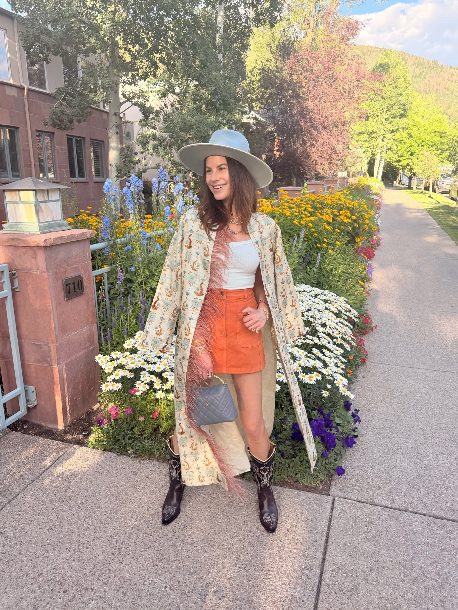 Din din 🤠🔗

#LTKdayinmylife #LTKootd #LTKTravel