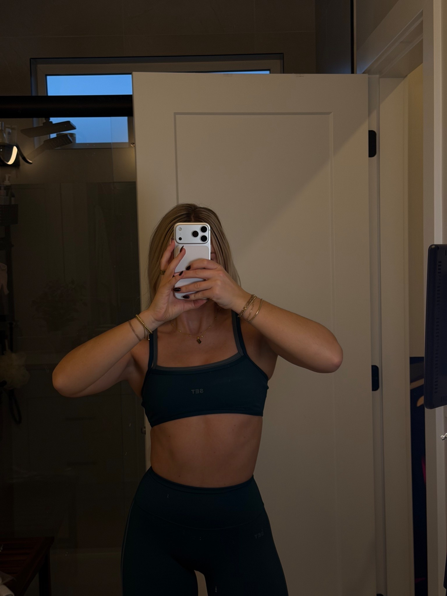 SET ACTIVE WORKOUT OOTD / wearing size small in both 

#LTKfitness #LTKstyletip