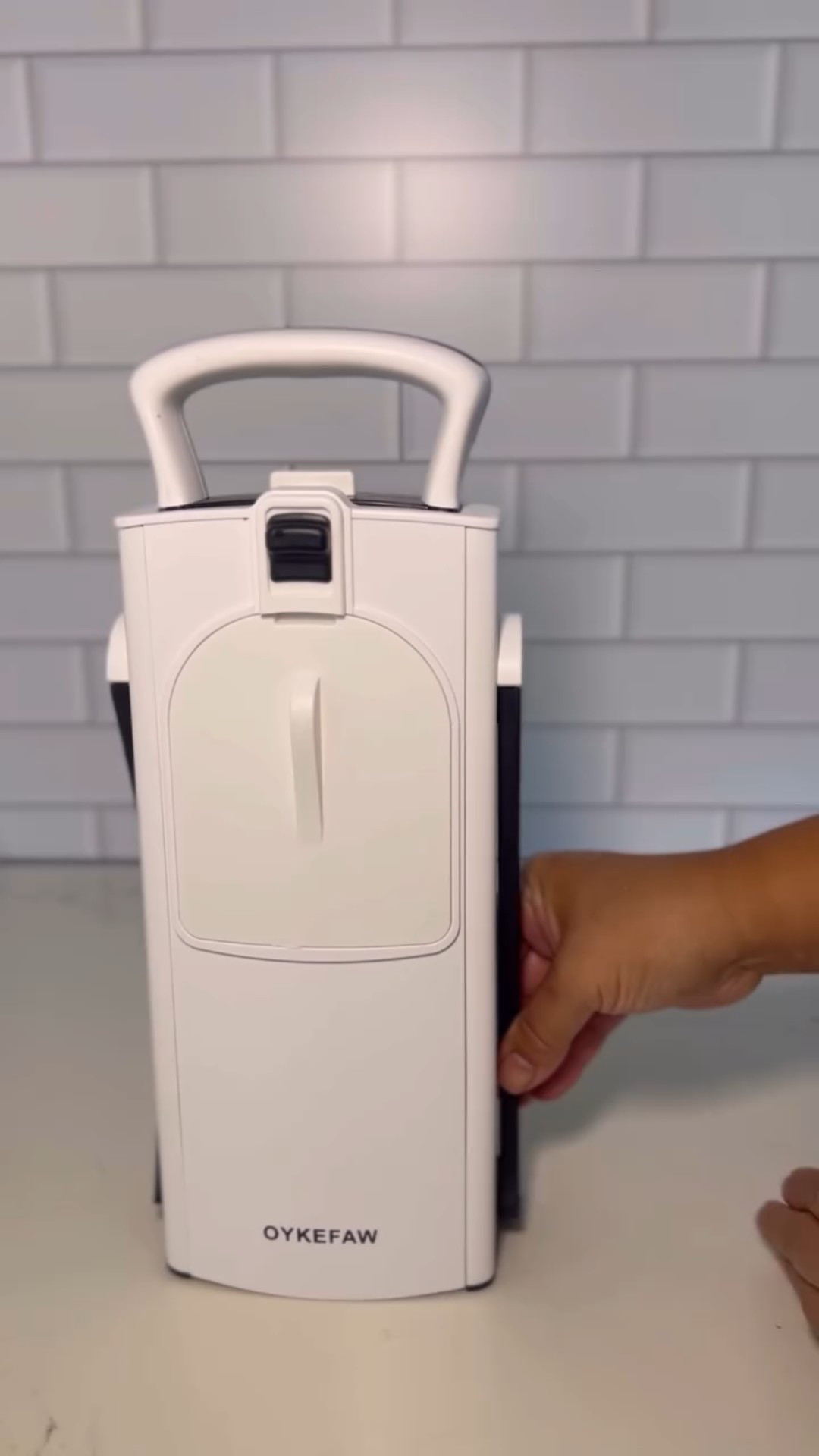 Busy mom hack: Slice, shred & dice in seconds with the @supmakin Mandoline.
From salads to stir-fries, meal prep has never been this easy!
❤️Precision cuts every time
❤️Multiple blades for slices, julienne, strips and dice
❤️Quick to use, easy to clean
.
.
.
.

 #kitchenhack #kitchenhacks #mealprepmadeeasy #mandolineslicer #kitchentool  #kitchenessentials #kitchenmusthaves #easycooking #kitchengadgets #cookingtips #healthyeatingmadeeasy #foodiefavorites #amazonkitchenfinds #kitchengoals #timesavingtools

#LTKFamily #LTKHome #LTKFindsUnder50