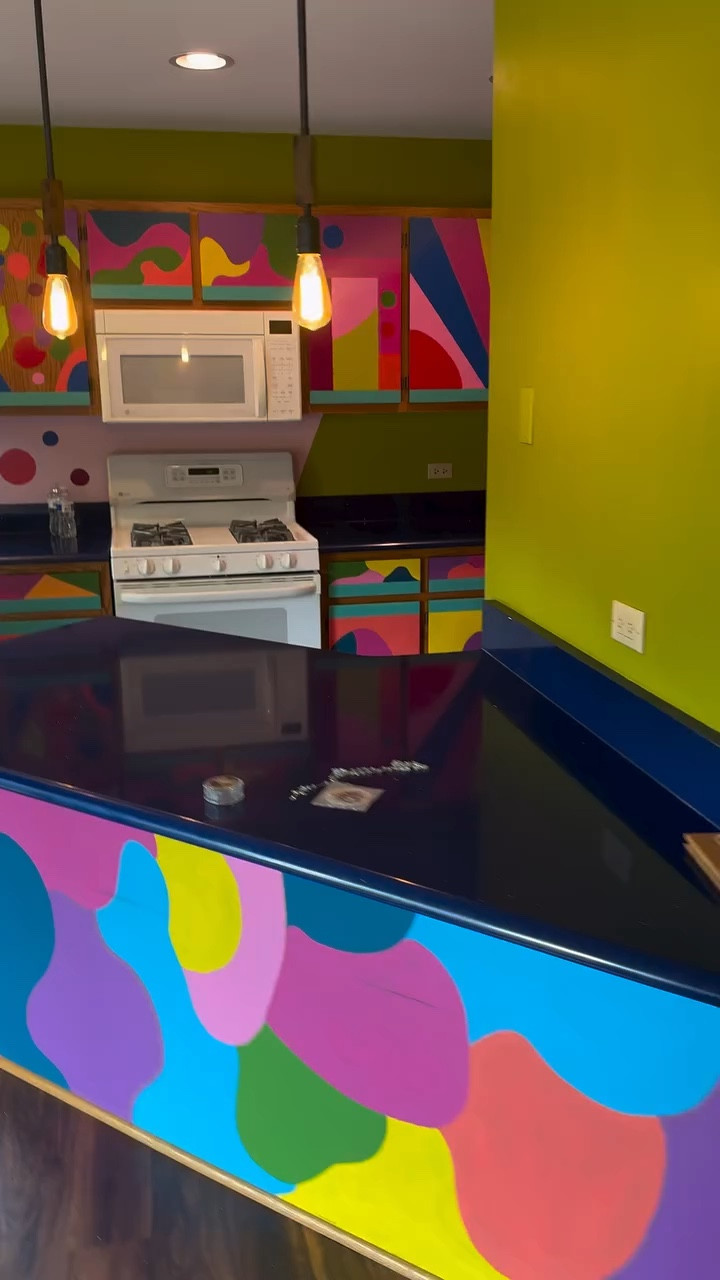 The 🌈 Kitchen Reno 

#kitchen #kitchendesign #kitchenrenovation #kitchenremodel #homerenovation #homereno #homestyle #homeimprovement #newhome #zillowgonewild #rainbowkitchen #ltkhome #organicmodern