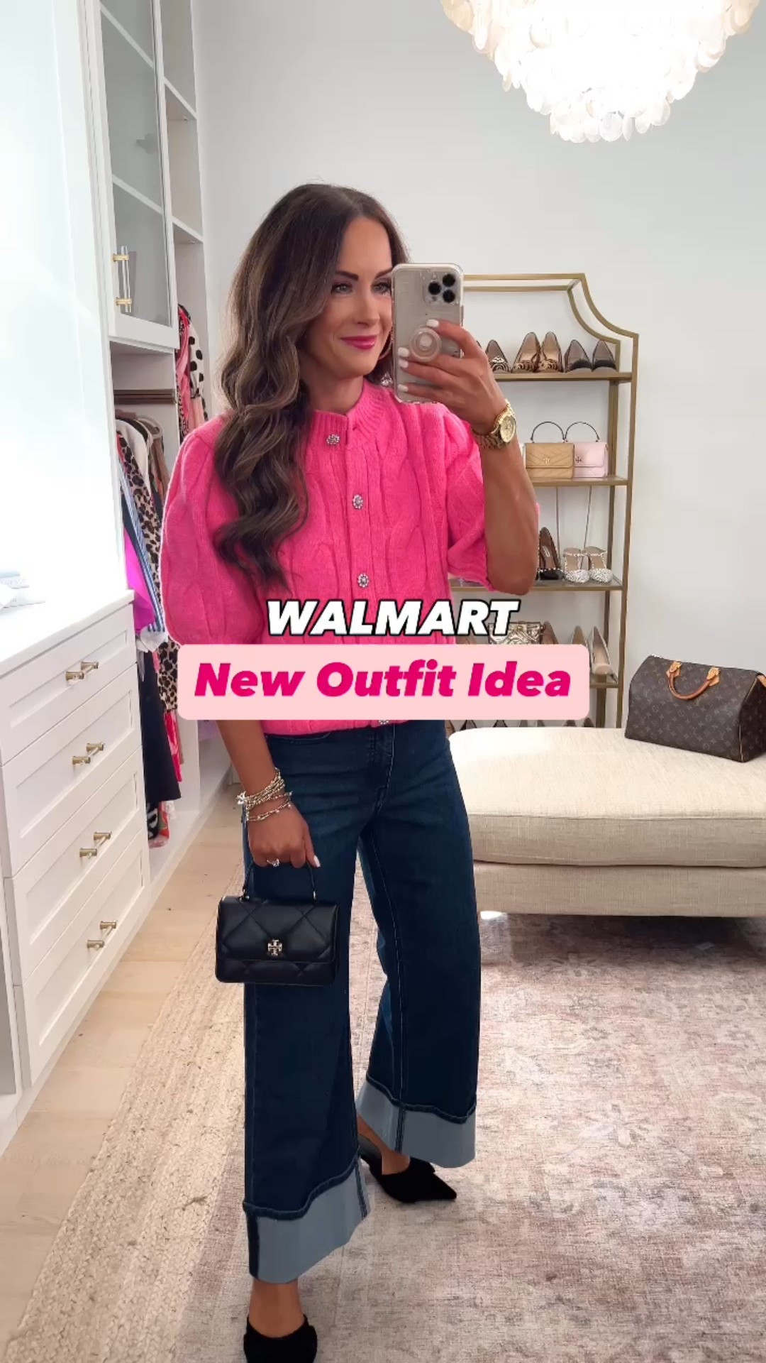 Wearing size 2 in the jeans and S in the top. Runs just a bit generous so size down in the top for a closer fit or if between sizes 🎀 More colors too!!  I’m
5’5 for reference 