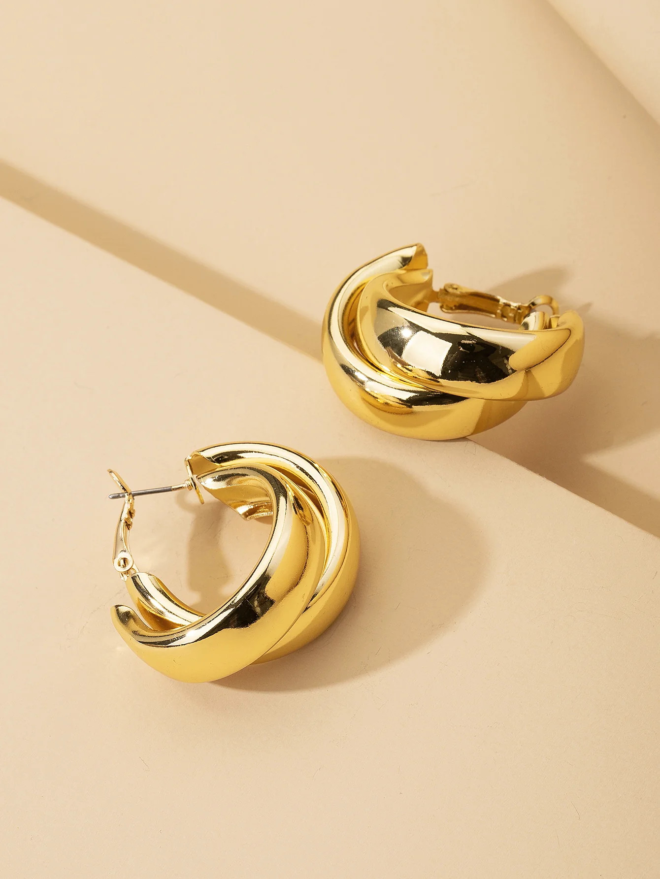 Golden Hoop Earrings | 1Sansome