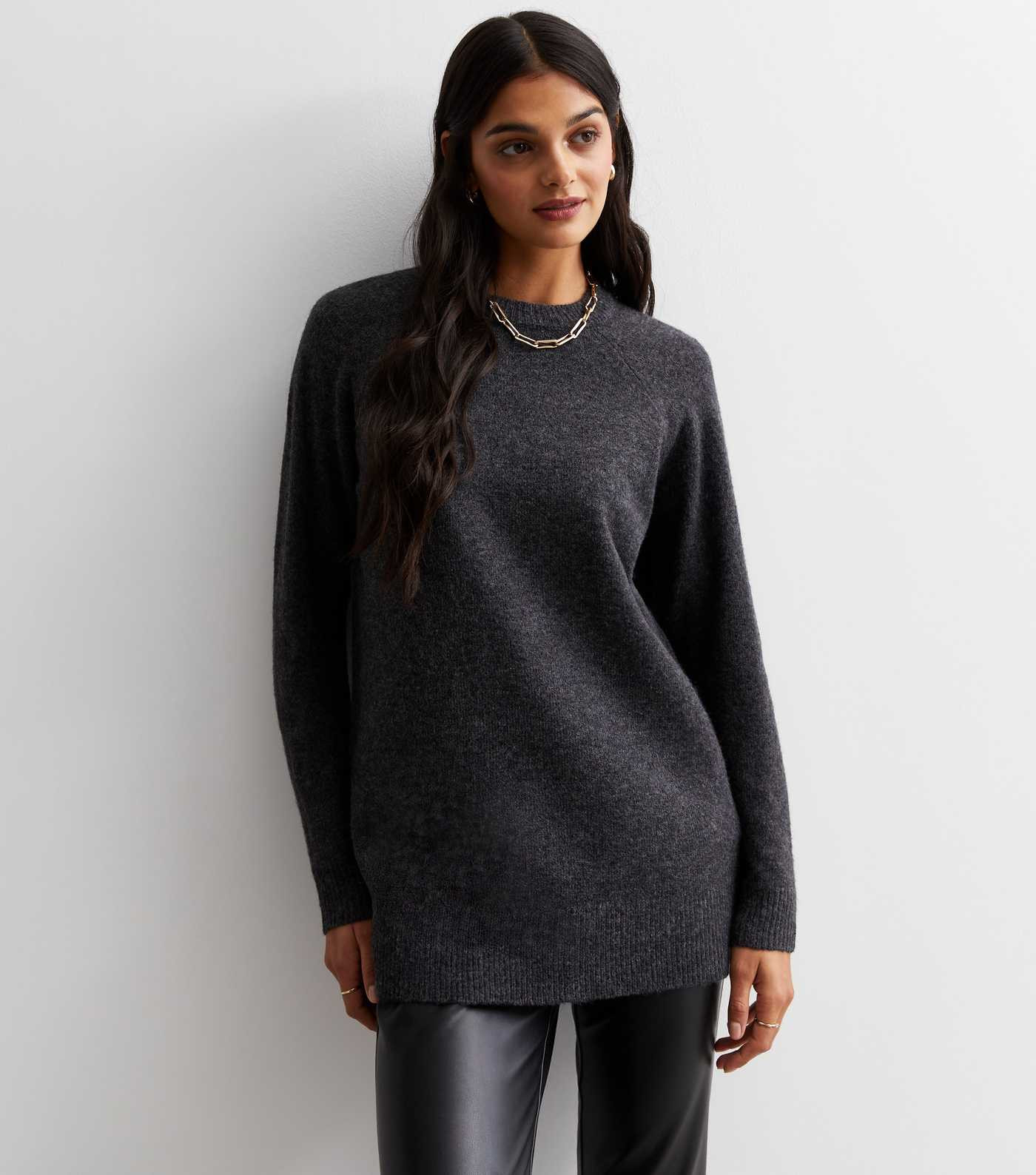 Dark Grey Knit Longline Jumper
						
						Add to Saved Items
						Remove from Saved Items | New Look (UK)