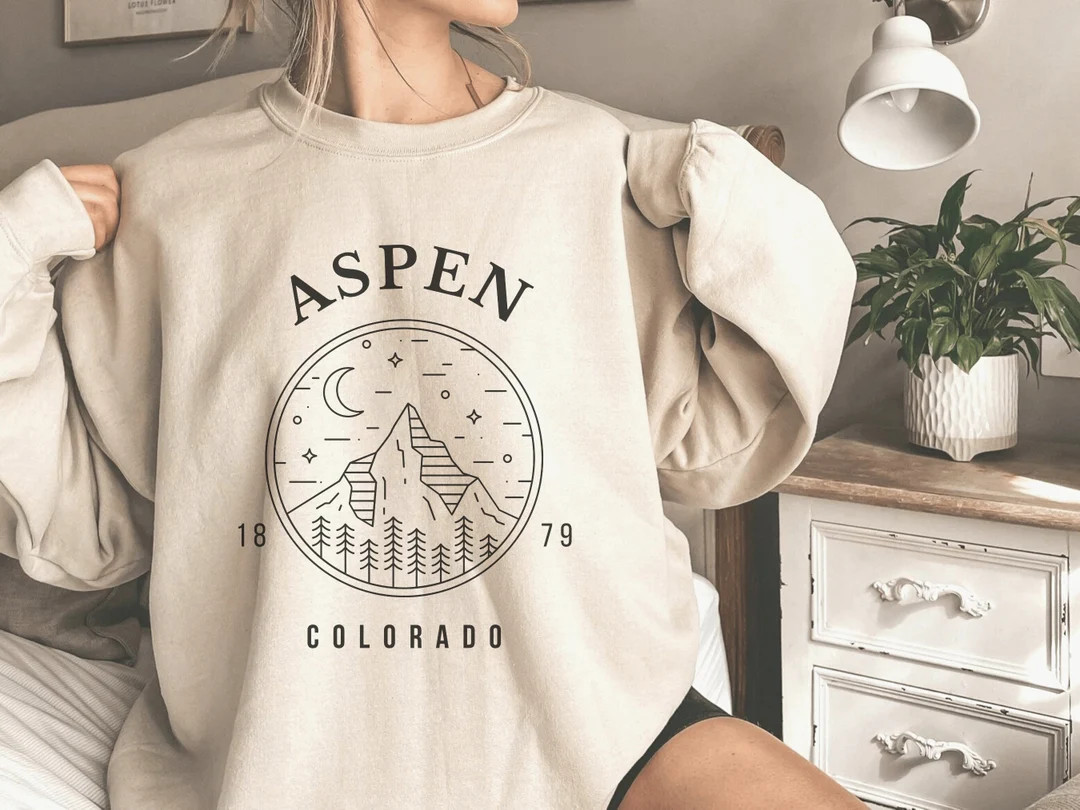 Aspen Sweater Aspen Colorado Sweatshirt Aspen Vacation Gift Crewneck Oversized Ski Mountain Hoodi... | Etsy (US)