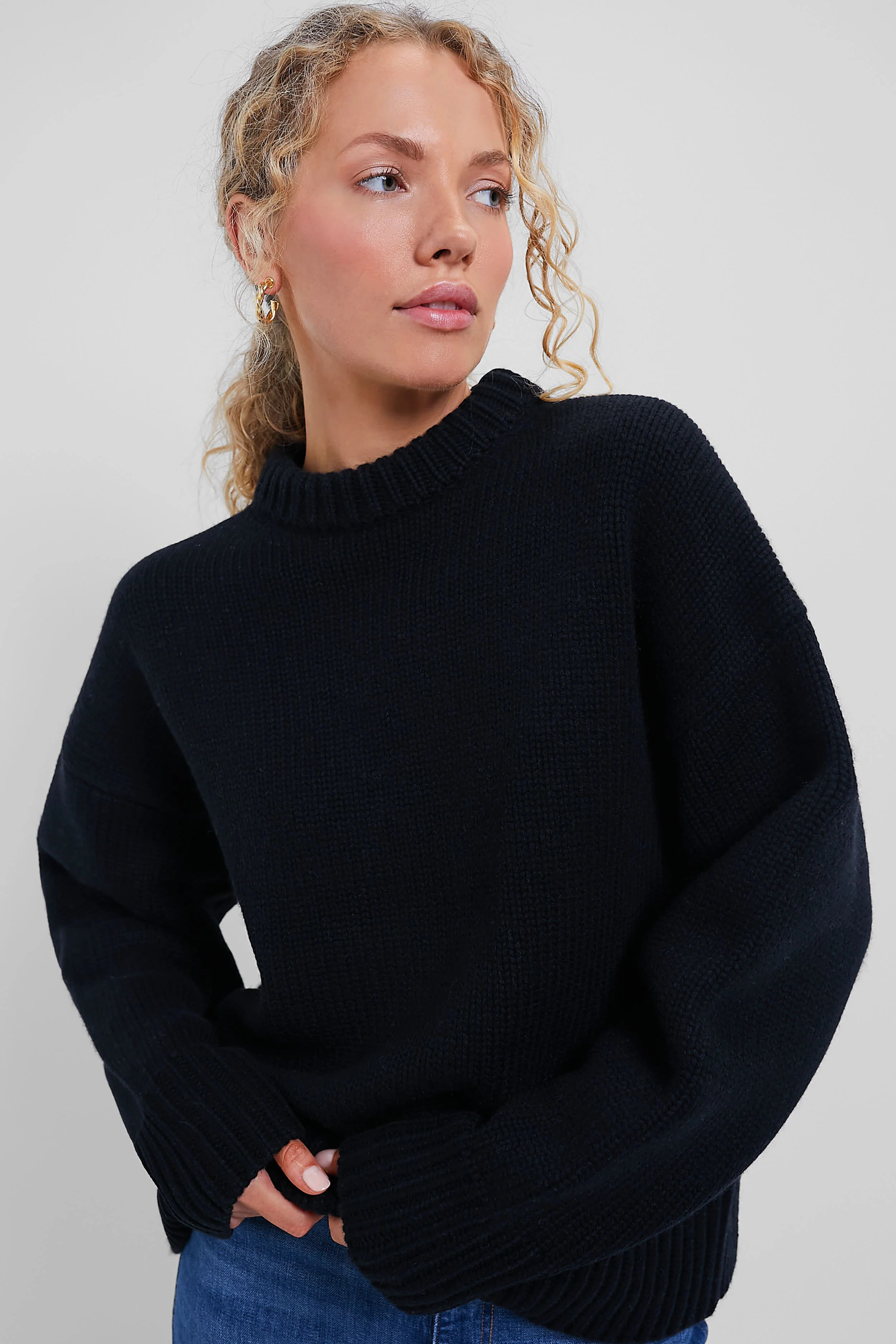 Black Genevieve Cashmere Wool Blend Crewneck Sweater | Tuckernuck (US)