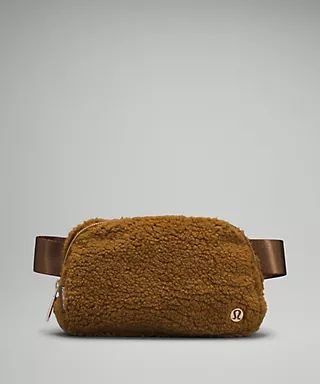 Everywhere Fleece Belt Bag | Unisex Bags,Purses,Wallets | lululemon | Lululemon (US)