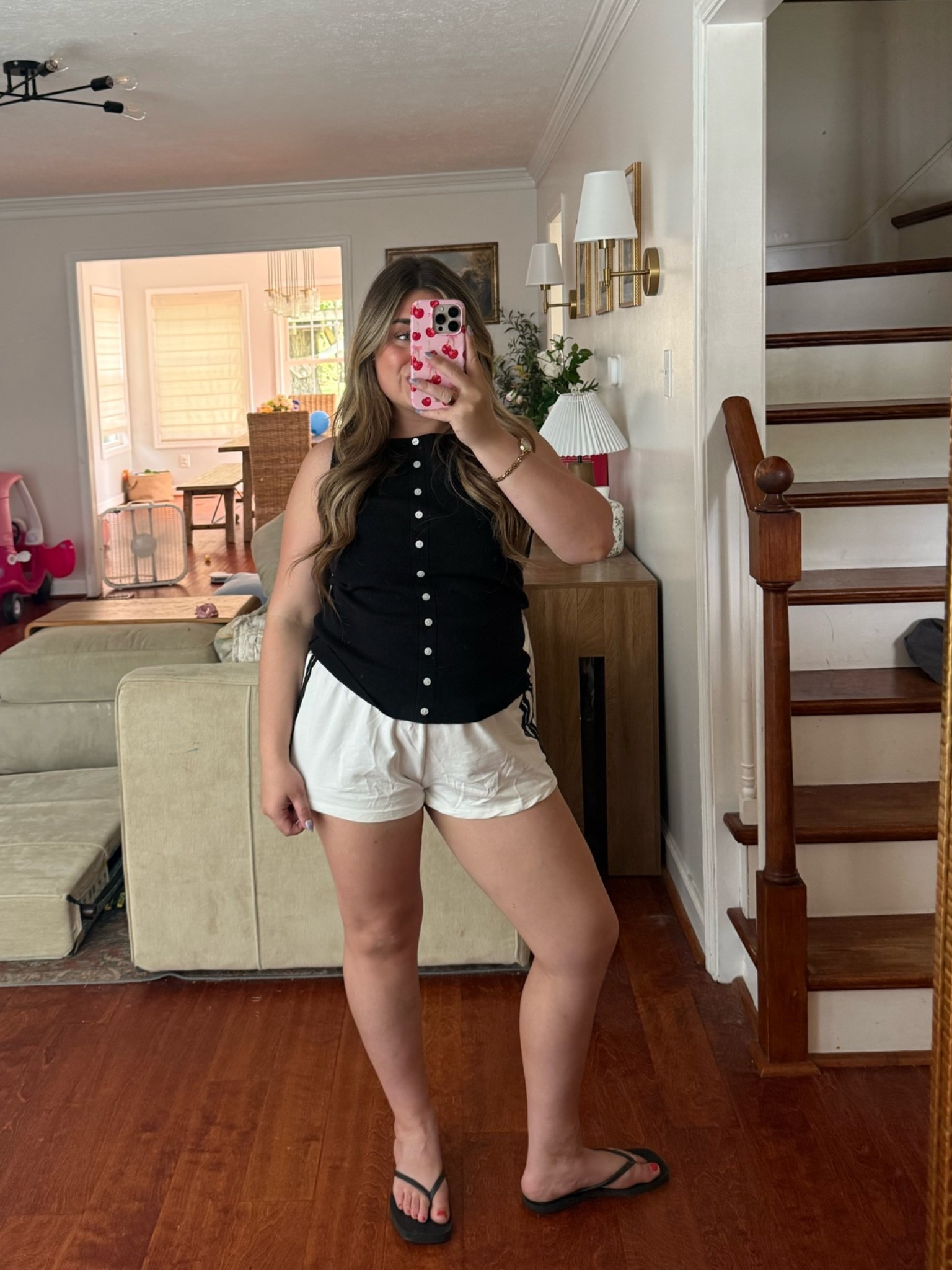 loved this simple little ootd!! I just might have gotten the shorts in multiple colors 🤭

#LTKootd #LTKgrwm #LTKPetite