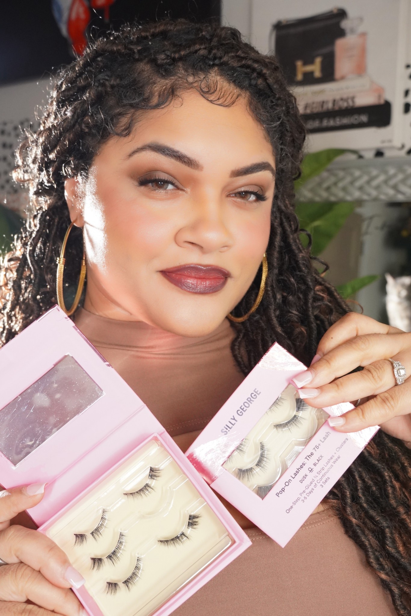 Silly George 75+ Lash give you pro level lashes with NO GLUE in 30 seconds 

#LTKgrwm #LTKBeauty