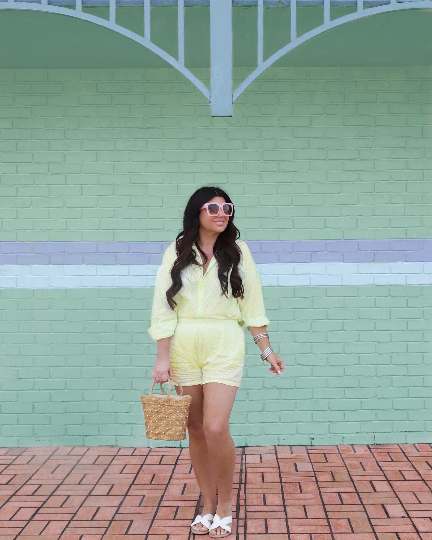 Just got the white version of this set 

#LTKSummerEdit #LTKTravel #LTKMidsize