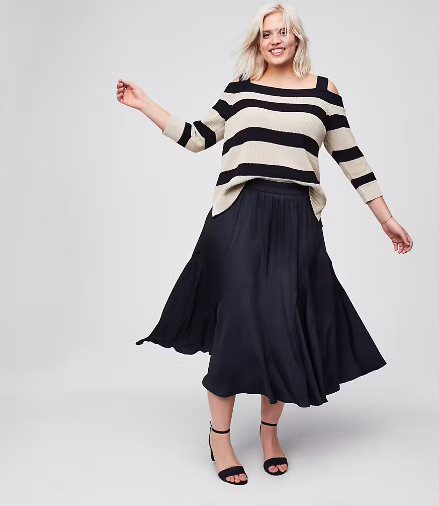 LOFT Plus Midi Flare Skirt | LOFT
