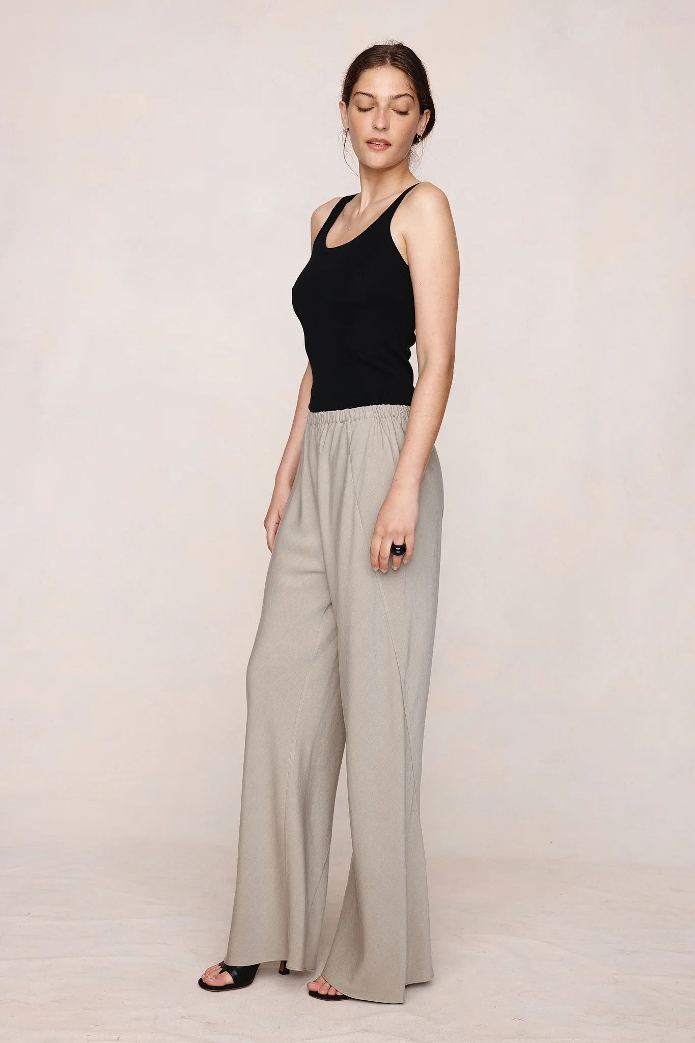 ALICIA PANT - GREIGE | Marle 