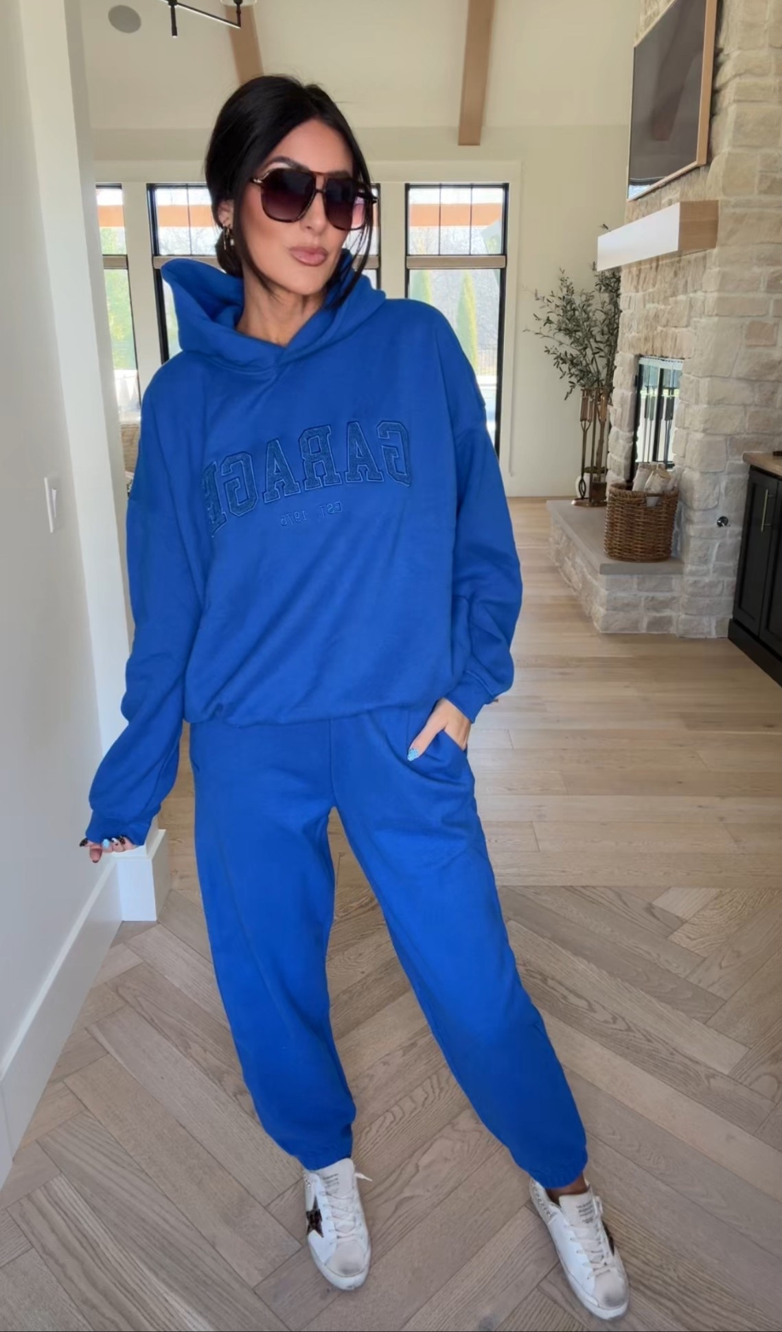 Large hoodie and smallong sweats 

#LTKTall #LTKOver40 #LTKootd