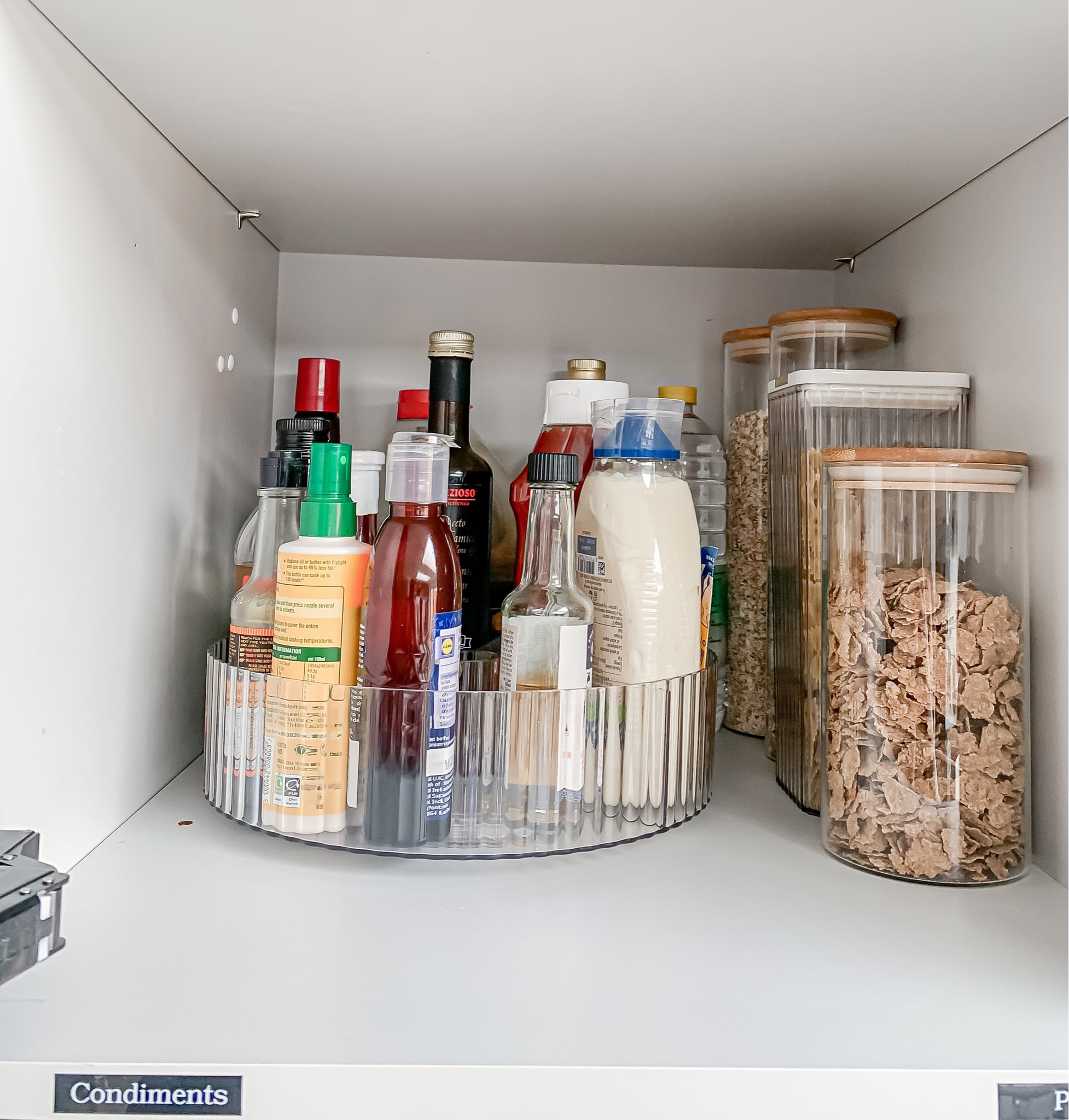 Organizing Pantry. Home Organizing. Lazy Susan. Turntable. Amazon Home. Pantry Organization. Kitchen Organization.

#LTKeurope #LTKuk #LTKhome